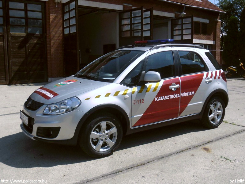 Suzuki SX4, Fõvárosi Katasztrófavédelmi Igazgatóság, Dél-Pesti Katasztrófavédelmi Kirendeltség, fotó: Holló
Keywords: tûzoltó tûzoltóautó tûzoltóság katasztrófavédelem magyar Magyarország MUS-243 fire firetruck Hungary hungarian