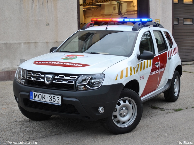 Dacia Duster, Fõvárosi Katasztrófavédelmi Igazgatóság, XVII. Kerületi Hivatásos Tûzoltóparancsnokság, fotó: Bbazsa
Keywords: tûzoltó tûzoltóautó tûzoltóság katasztrófavédelem magyar Magyarország MOK-353 fire firetruck Hungary hungarian