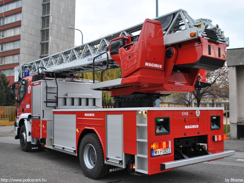Iveco Trakker 410 e5 Magirus M42, fotó: Bbazsa
Keywords: tûzoltó tûzoltóautó tûzoltóság katasztrófavédelem magyar Magyarország MYP-922 fire firetruck Hungary hungarian