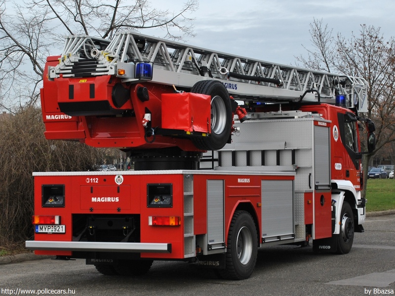 Iveco Trakker 410 e5 Magirus M42, fotó: Bbazsa
Keywords: tûzoltó tûzoltóautó tûzoltóság katasztrófavédelem magyar Magyarország MYP-921 fire firetruck Hungary hungarian