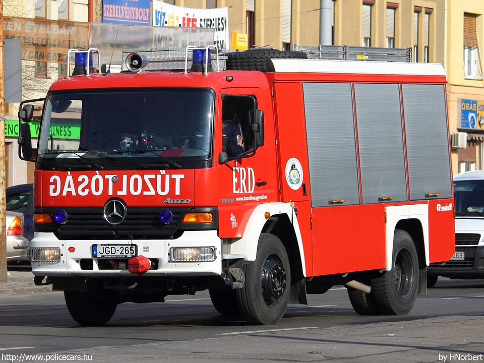 Mercedes-Benz Atego 1328, Pest Megyei Katasztrófavédelmi Igazgatóság, Érdi Katasztrófavédelmi Kirendeltség, Érdi Hivatásos Tûzoltóparancsnokság, fotó: HNorbert
Keywords: tûzoltó tûzoltóautó tûzoltóság katasztrófavédelem magyar Magyarország JGD-265 fire firetruck Hungary hungarian