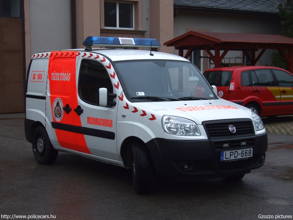 Fiat Doblo, Gyõr-Moson-Sopron Megyei Katasztrófavédelmi Igazgatóság, Mosonmagyaróvári Katasztrófavédelmi Kirendeltség, Mosonmagyaróvári Hivatásos Tûzoltóparancsnokság, fotó: Gzozzo pictures
Keywords: tûzoltóautó tûzoltóság tûzoltó magyar Magyarország katasztrófavédelem LPD-668 fire firetruck Hungary hungarian
