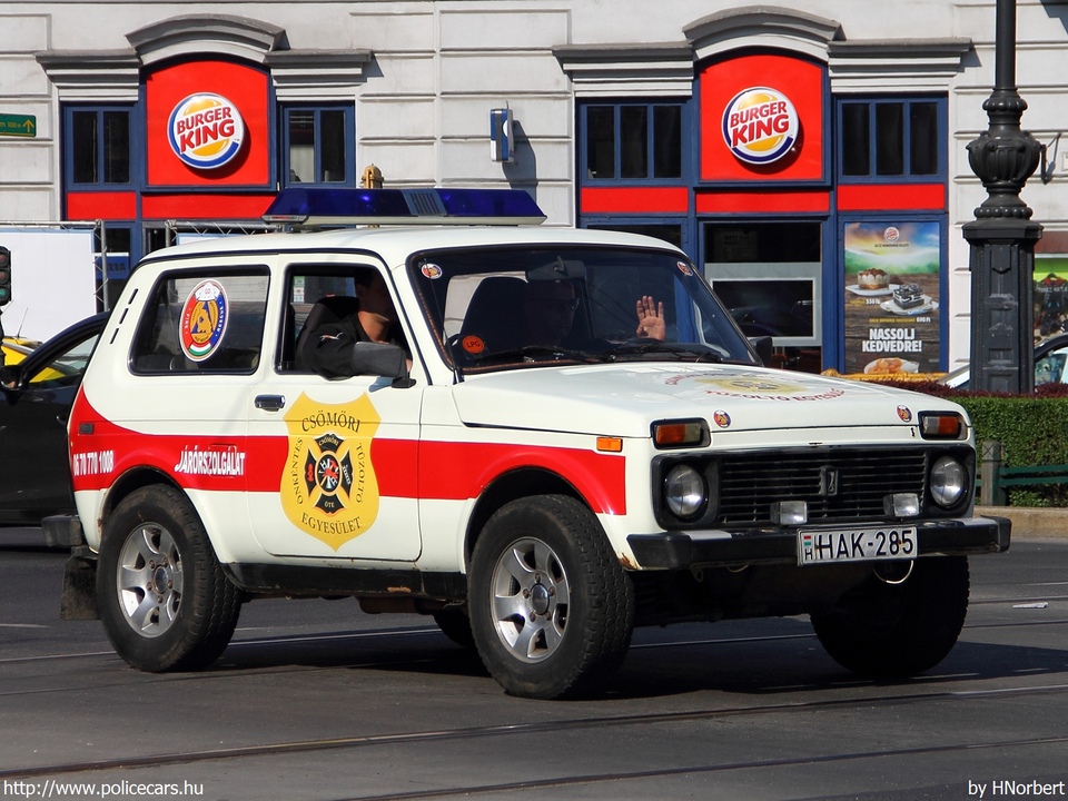 Lada VAZ 2121 Niva, Csömöri Önkéntes Tûzoltó Egyesület, fotó: HNorbert
Keywords: tûzoltóautó tûzoltó ÖTE tûzoltóság magyar Magyarország HAK-285 fire firetruck Hungary hungarian