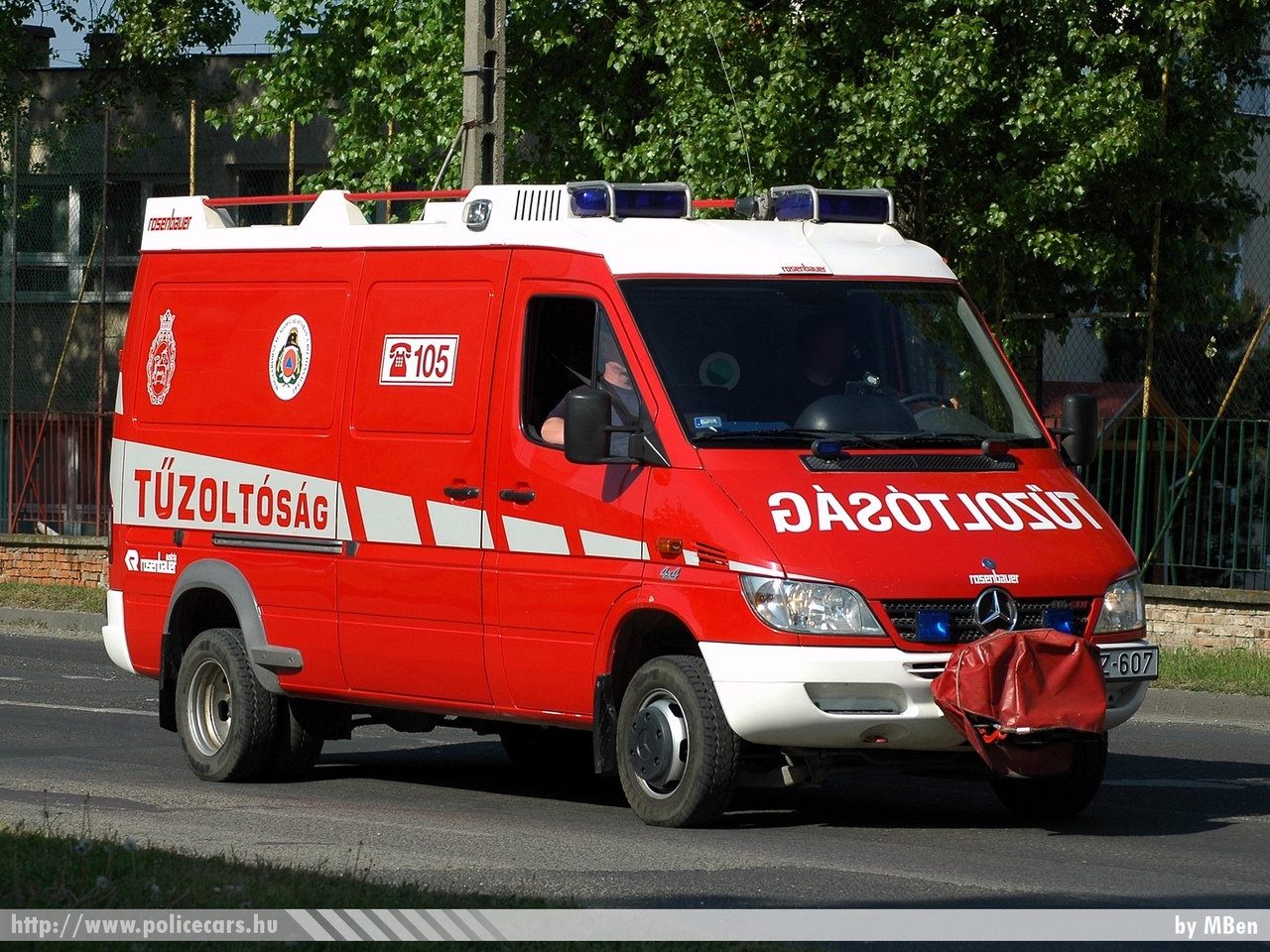 Mercedes-Benz Sprinter 416 CDI 4x4, Pest Megyei Katasztrófavédelmi Igazgatóság, Váci Katasztrófavédelmi Kirendeltség, Szentendrei Hivatásos Tûzoltóparancsnokság, fotó: MBen
Keywords: tûzoltóautó tûzoltóság tûzoltó magyar Magyarország katasztrófavédelem JMZ-607 fire firetruck Hungary hungarian