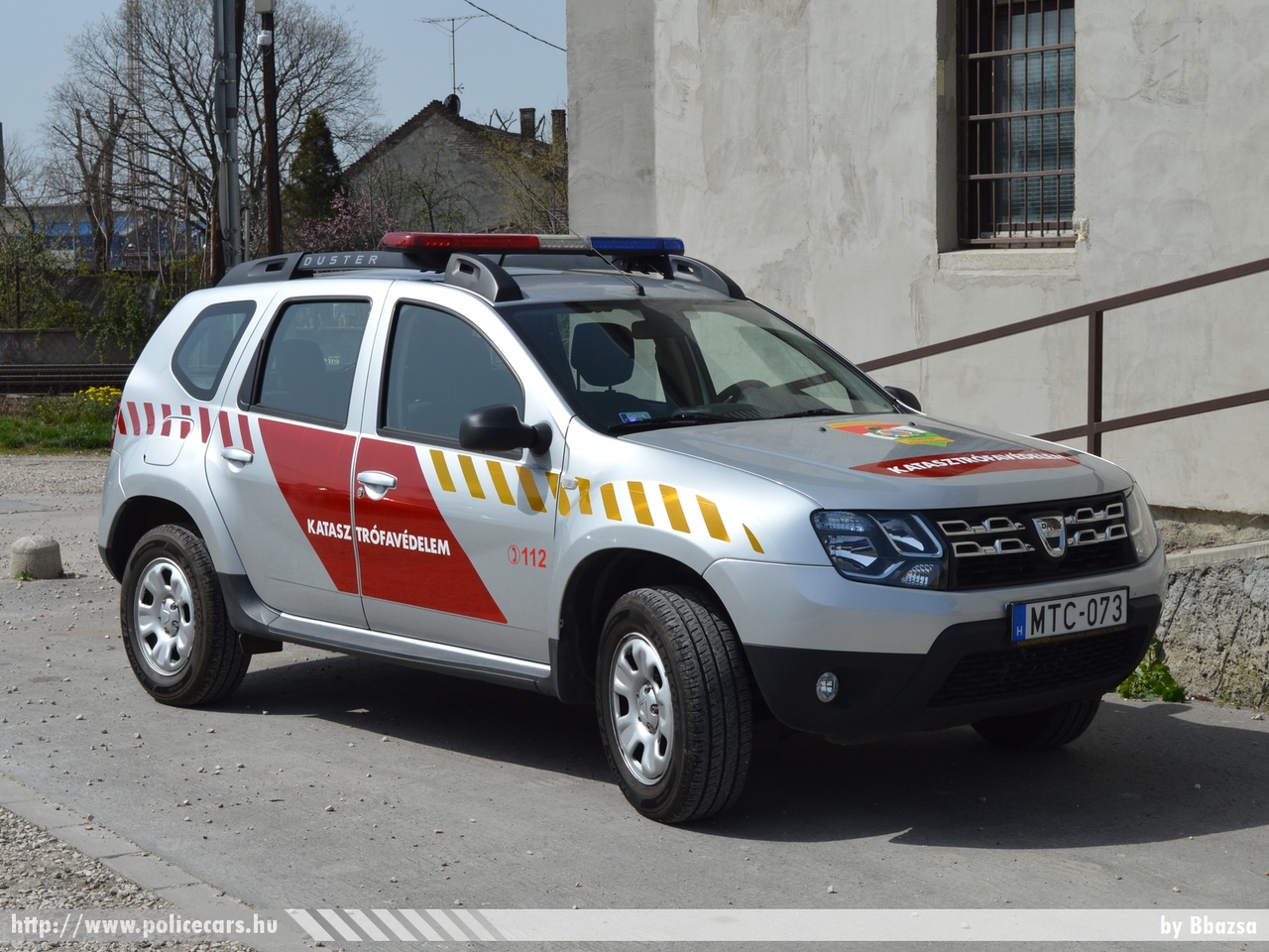 Dacia Duster, Fõvárosi Katasztrófavédelmi Igazgatóság, Dél-Budai Katasztrófavédelmi Kirendeltség, XI. kerületi Hivatásos Tûzoltóparancsnokság, fotó: Bbazsa
Keywords: tûzoltóautó tûzoltóság tûzoltó magyar Magyarország katasztrófavédelem MTC-073 fire firetruck Hungary hungarian