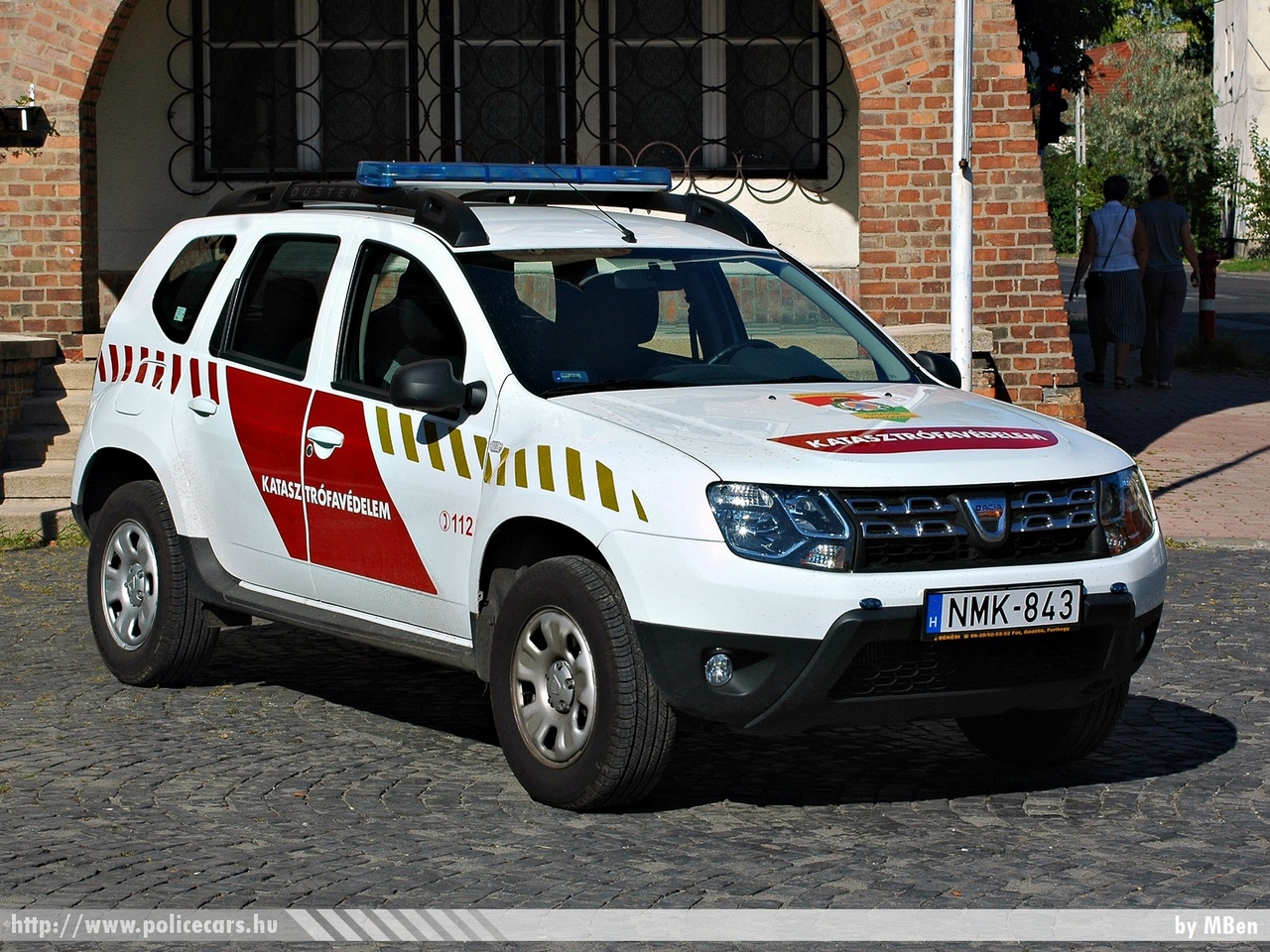 Dacia Duster, Fõvárosi Katasztrófavédelmi Igazgatóság, fotó: MBen
Keywords: tûzoltóautó tûzoltó tûzoltóság magyar Magyarország katasztrófavédelem NMK-843 fire firetruck Hungary hungarian