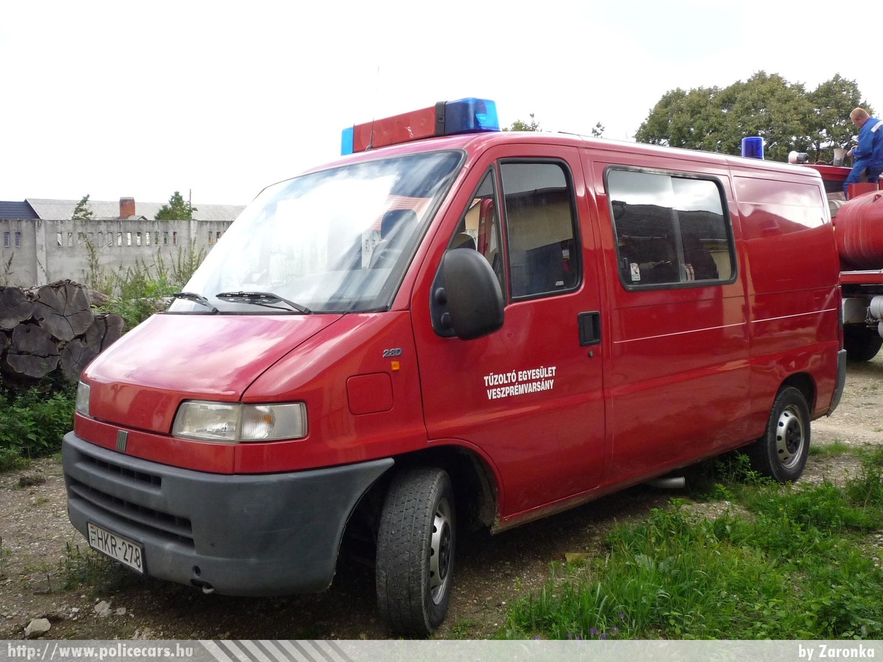 Fiat Ducato, Veszprémvarsányi Önkéntes Tûzoltó Egyesület, fotó: Zaronka
Keywords: tûzoltóautó tûzoltóság tûzoltó magyar Magyarország ÖTE fire firetruck Hungary hungarian HKR-278