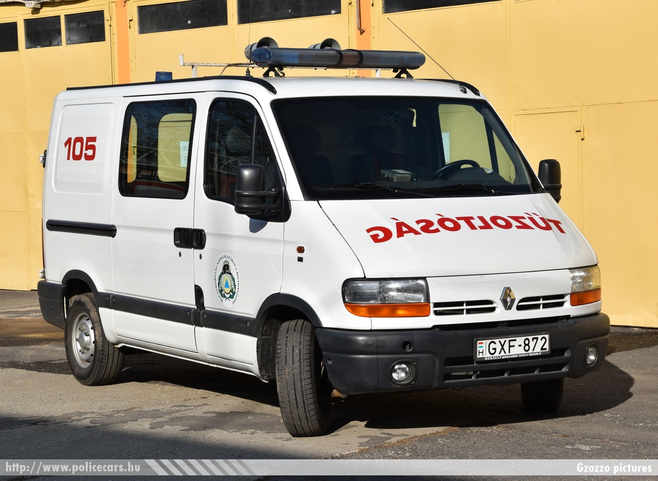 Renault Master, Tolna Megyei Katasztrófavédelmi Igazgatóság, fotó: Gzozzo pictures
Keywords: tûzoltóautó tûzoltóság tûzoltó magyar Magyarország katasztrófavédelem GXF-872 fire firetruck Hungary hungarian