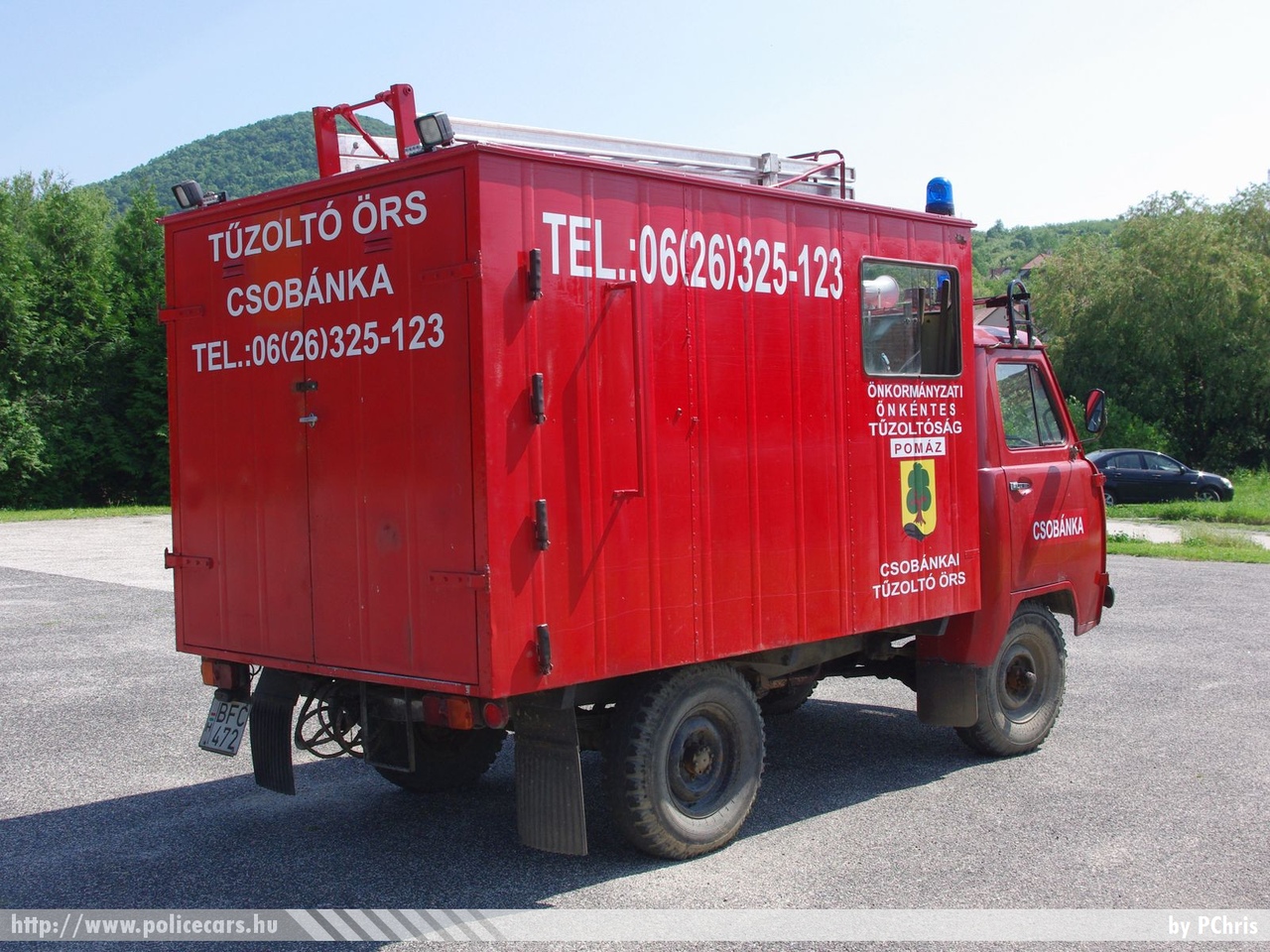 UAZ 452, Pomázi Önkormányzati Önkéntes Tûzoltóság, Csobánkai Tûzoltó Õrs, fotó: PChris
Keywords: tûzoltóautó tûzoltó ÖTP tûzoltóság magyar Magyarország fire firetruck Hungary hungarian BFC-472