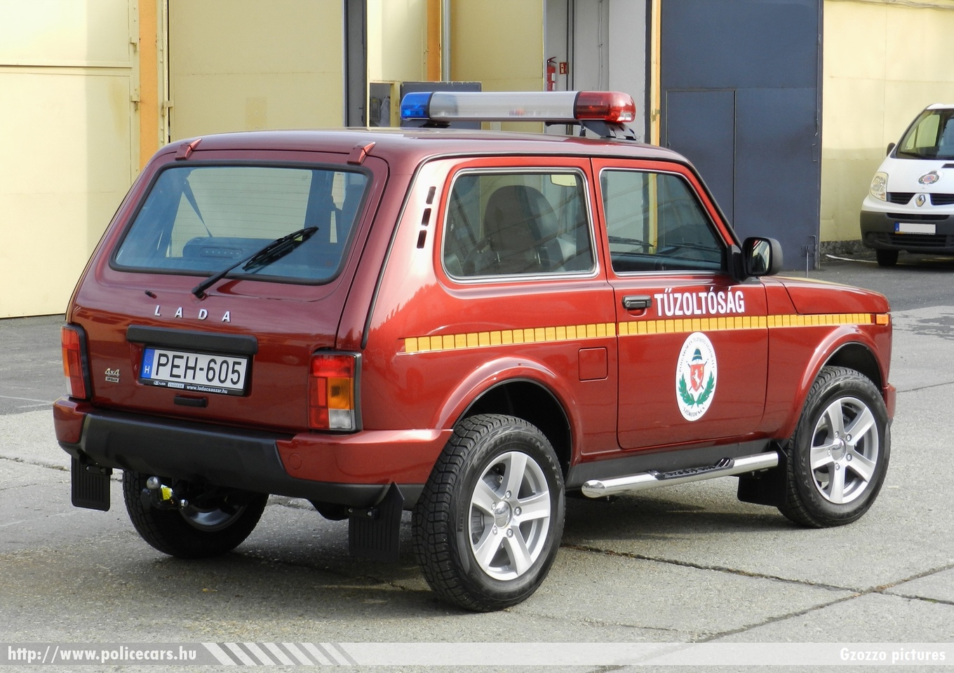 Lada Niva, Szõkedencsi Önkéntes Tûzoltó Egyesület, fotó: Gzozzo pictures 
Keywords: PEH-605 tûzoltó tûzoltóautó tûzoltóság Magyarország magyar ÖTE hungarian Hungary fire firetruck