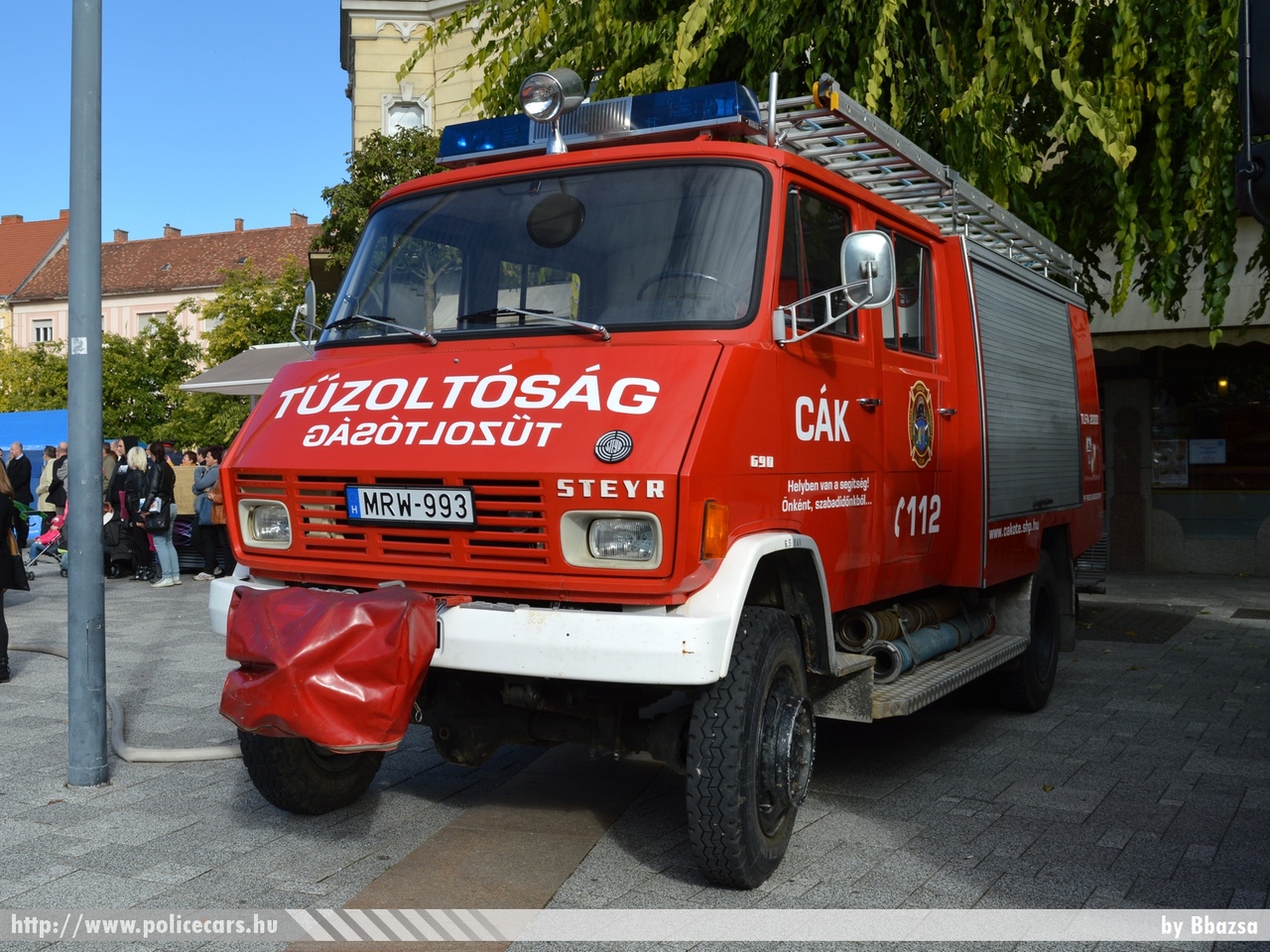 Steyr 690, Cáki Önkéntes Tûzoltó Egyesület, fotó: Bbazsa
Keywords: MRW-993 tûzoltóautó tûzoltó ÖTE tûzoltóság magyar Magyarország hungarian Hungary fire firetruck