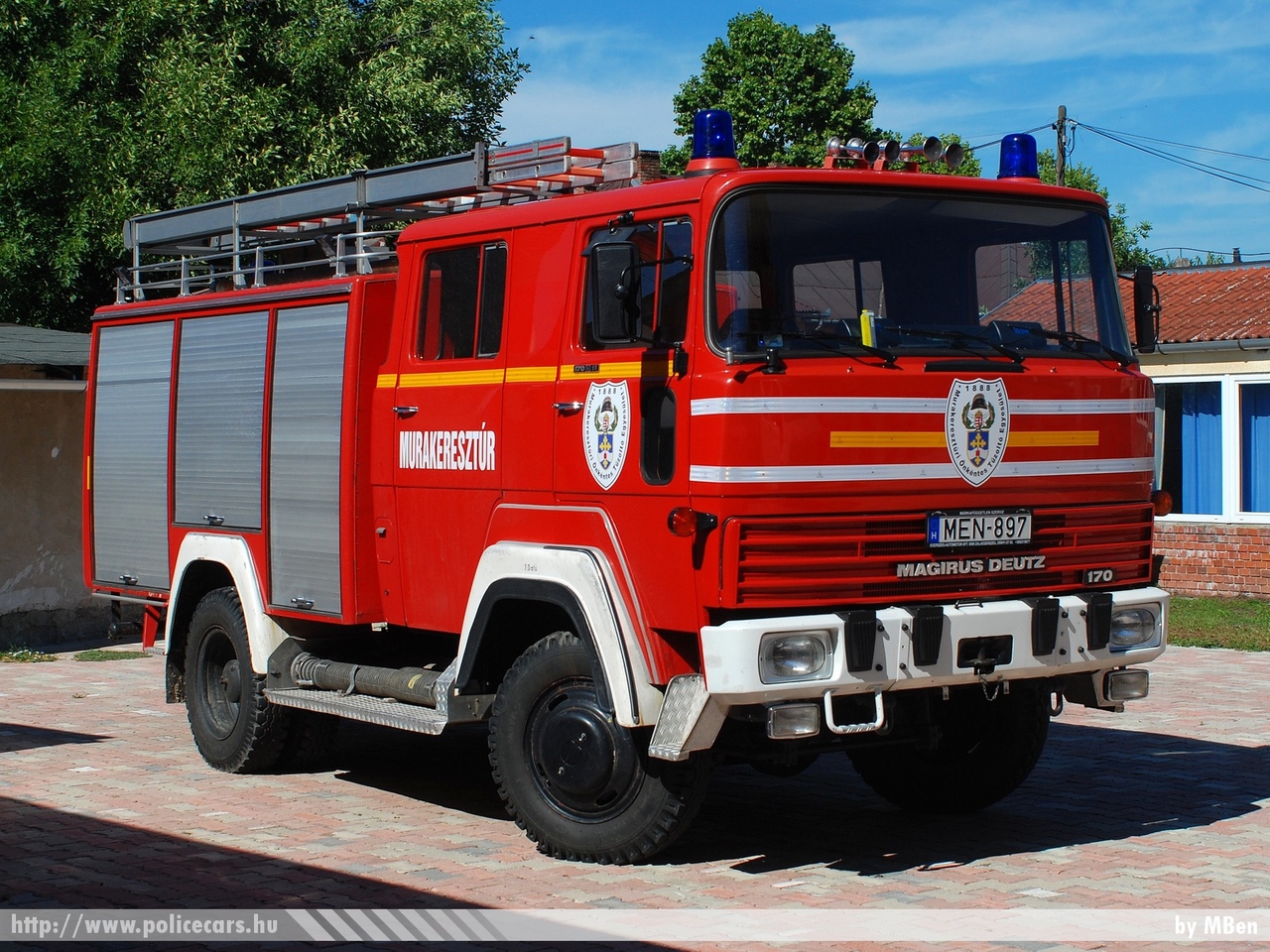 Magirus Deutz 170, Murakeresztúri Önkéntes Tûzoltó Egyesület, fotó: MBen
Keywords: ÖTE magyar Magyarország tûzoltó tûzoltóautó tûzoltóság Hungary hungarian fire firetruck MEN-897