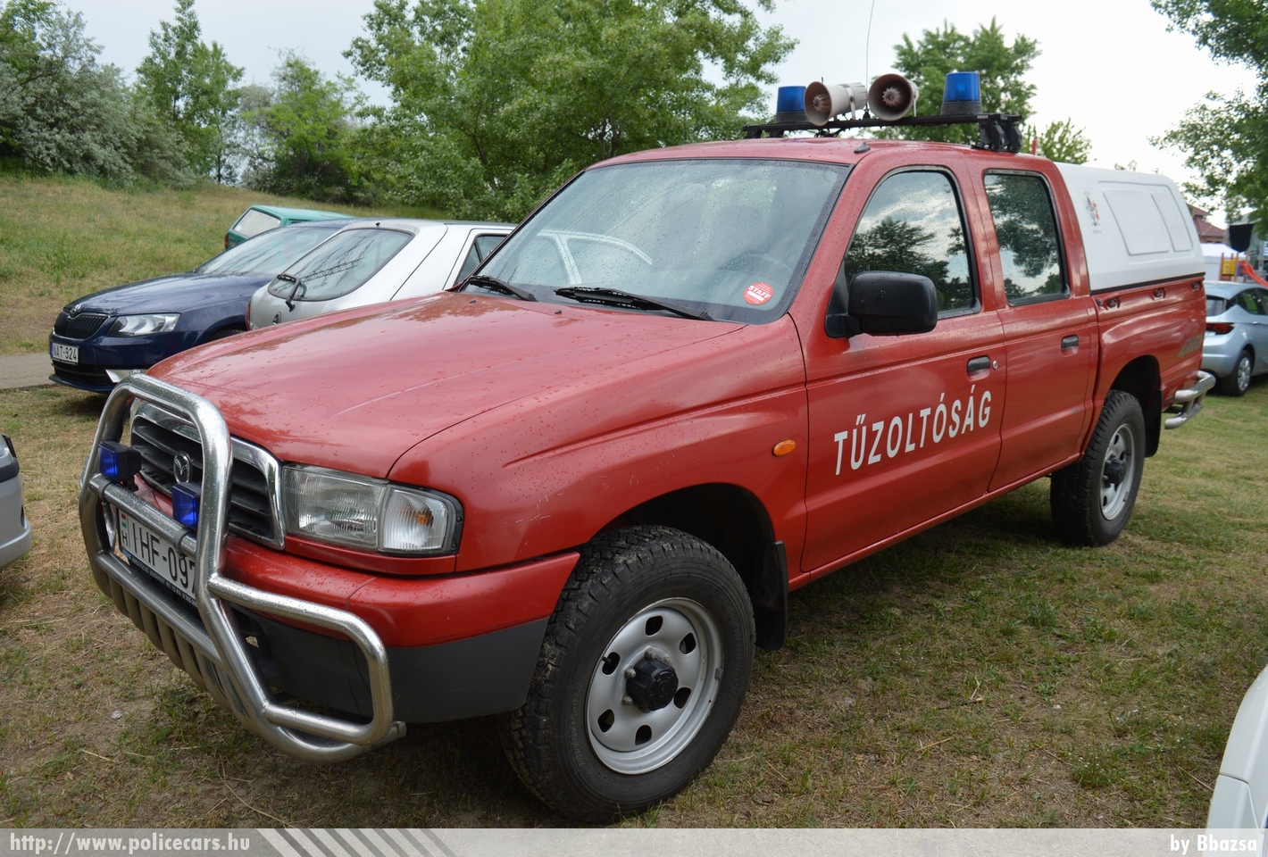 Mazda B2500, Pest Megyei Katasztrófavédelmi Igazgatóság, Gödöllöi Katasztrófavédelmi Kirendeltség, fotó: Bbazsa
Keywords: IHF-097 tûzoltóautó tûzoltóság tûzoltó magyar Magyarország katasztrófavédelem  fire firetruck Hungary hungarian
