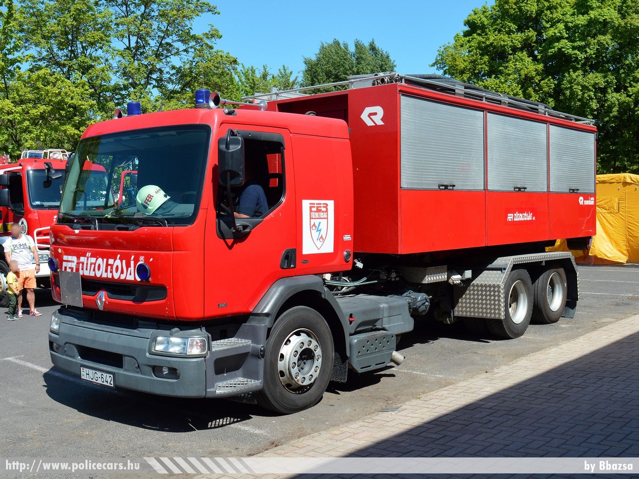 Renault Premium 340, FER Tûzoltóság KFT, Tiszaújváros, fotó: Bbazsa
Keywords: HJG-642  tûzoltóautó létesítményi tûzoltóság