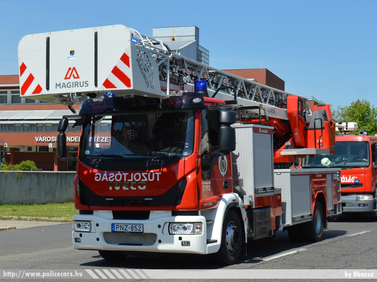 Iveco Eurocargo 160-320 – Magirus M32L-AS,  Borsod-Abaúj-Zemplén Megyei Katasztrófavédelmi Igazgatóság, Tiszaújvárosi Hivatásos Tûzoltóság, fotó: Bbazsa
Keywords: PNZ-852 tûzoltóautó tûzoltóság tûzoltó magyar Magyarország katasztrófavédelem fire firetruck Hungary hungarian