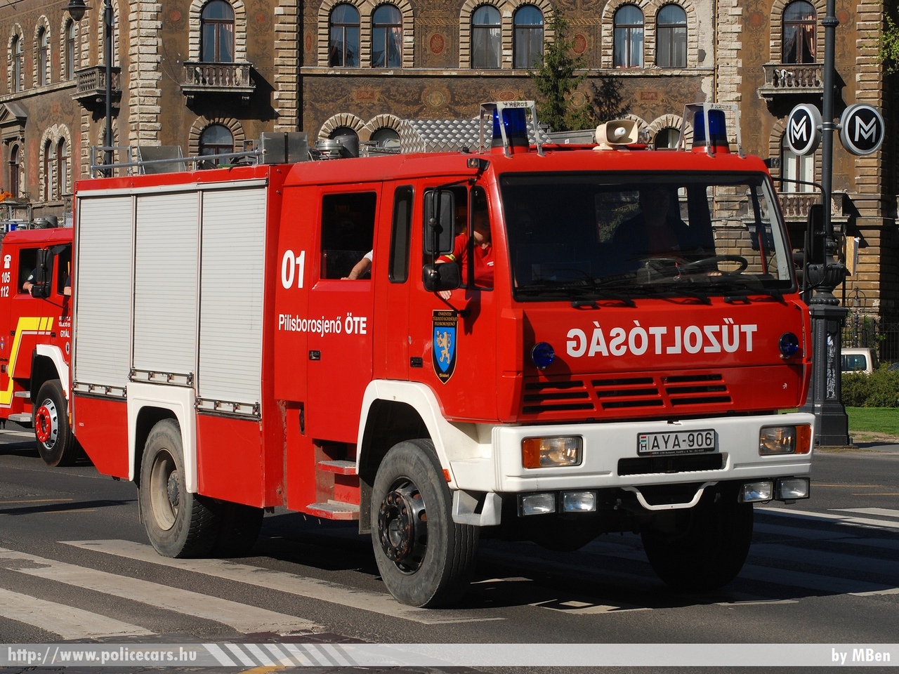 STEYR 16S26 Rosenbauer TLF 4000, Pilisborosjenõi Önkéntes Tûzoltó Egyesület, fotó: MBen
Keywords: ÖTE magyar Magyarország tûzoltó tûzoltóautó tûzoltóság Hungary hungarian fire firetruck AYA-906 