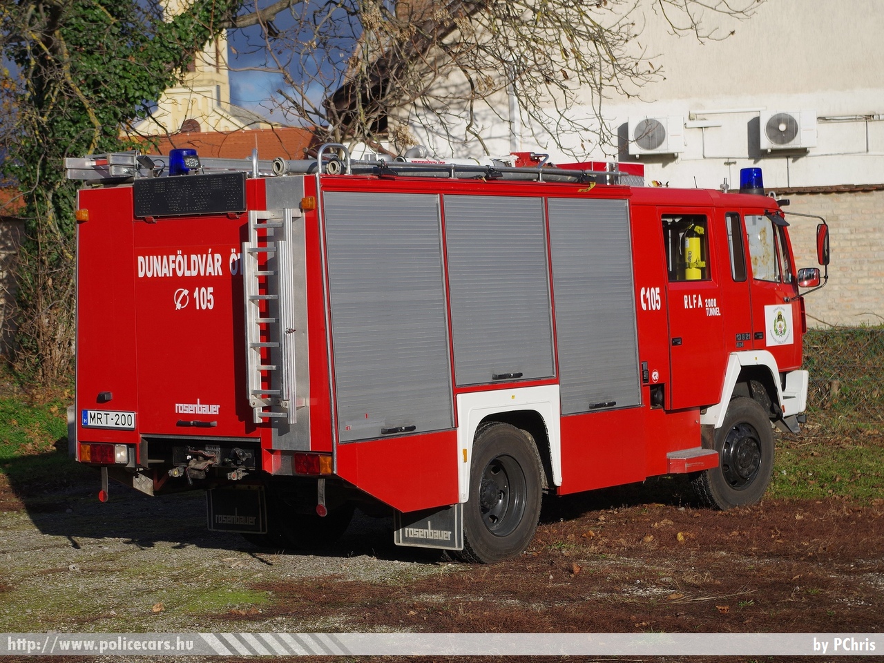 STEYR 13s21 4x4 Rosenbauer, Dunaföldvári Önkéntes Tûzoltó Egyesület, fotó: PChris

Keywords: MRT-200 ÖTE magyar Magyarország tûzoltó tûzoltóautó tûzoltóság Hungary hungarian fire firetruck 