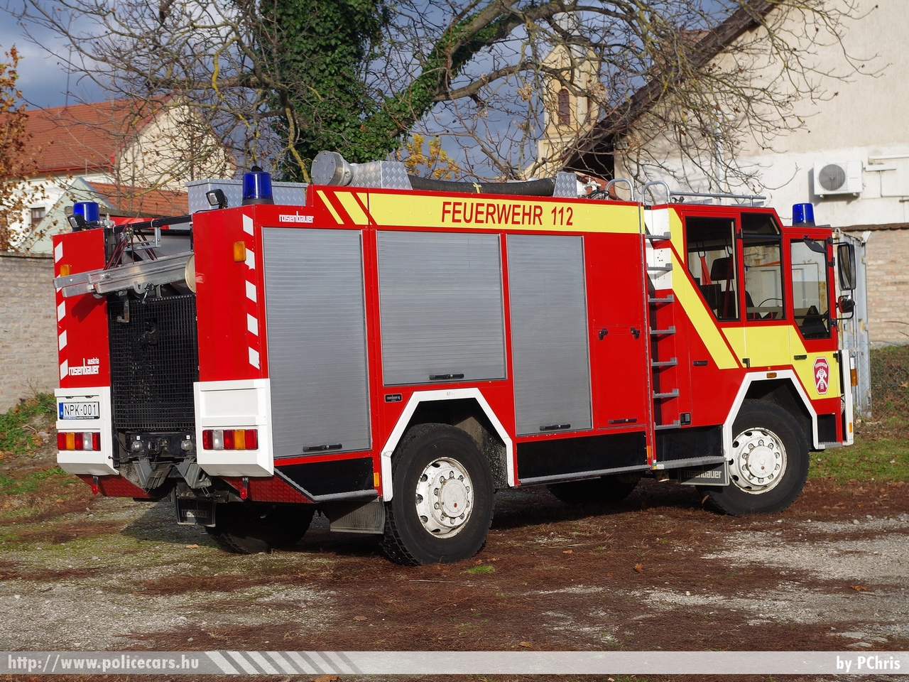 Rosenbauer Falcon Titan, Dunaföldvári Önkéntes Tûzoltó Egyesület, fotó: PChris

Keywords: NPK-001 ÖTE magyar Magyarország tûzoltó tûzoltóautó tûzoltóság Hungary hungarian fire firetruck  