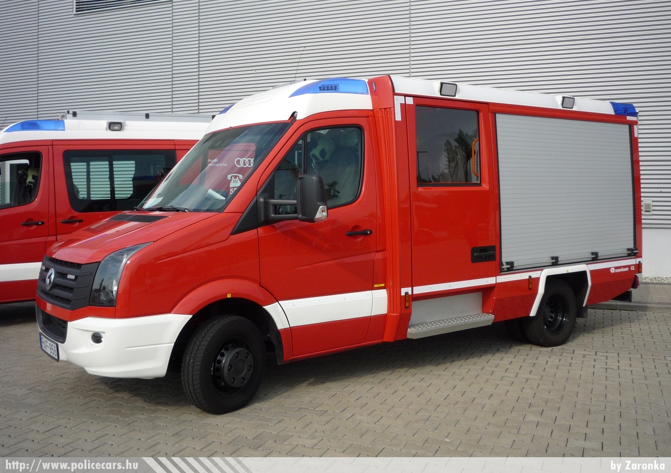 Volkswagen Crafter Rosenbauer, Audi Hungaria Motor Kft., Gyõr, fotó: Zaronka
Keywords: létesítményi tûzoltó tûzoltóautó tûzoltóság magyar Magyarország fire firetruck Hungary hungarian PAF-956