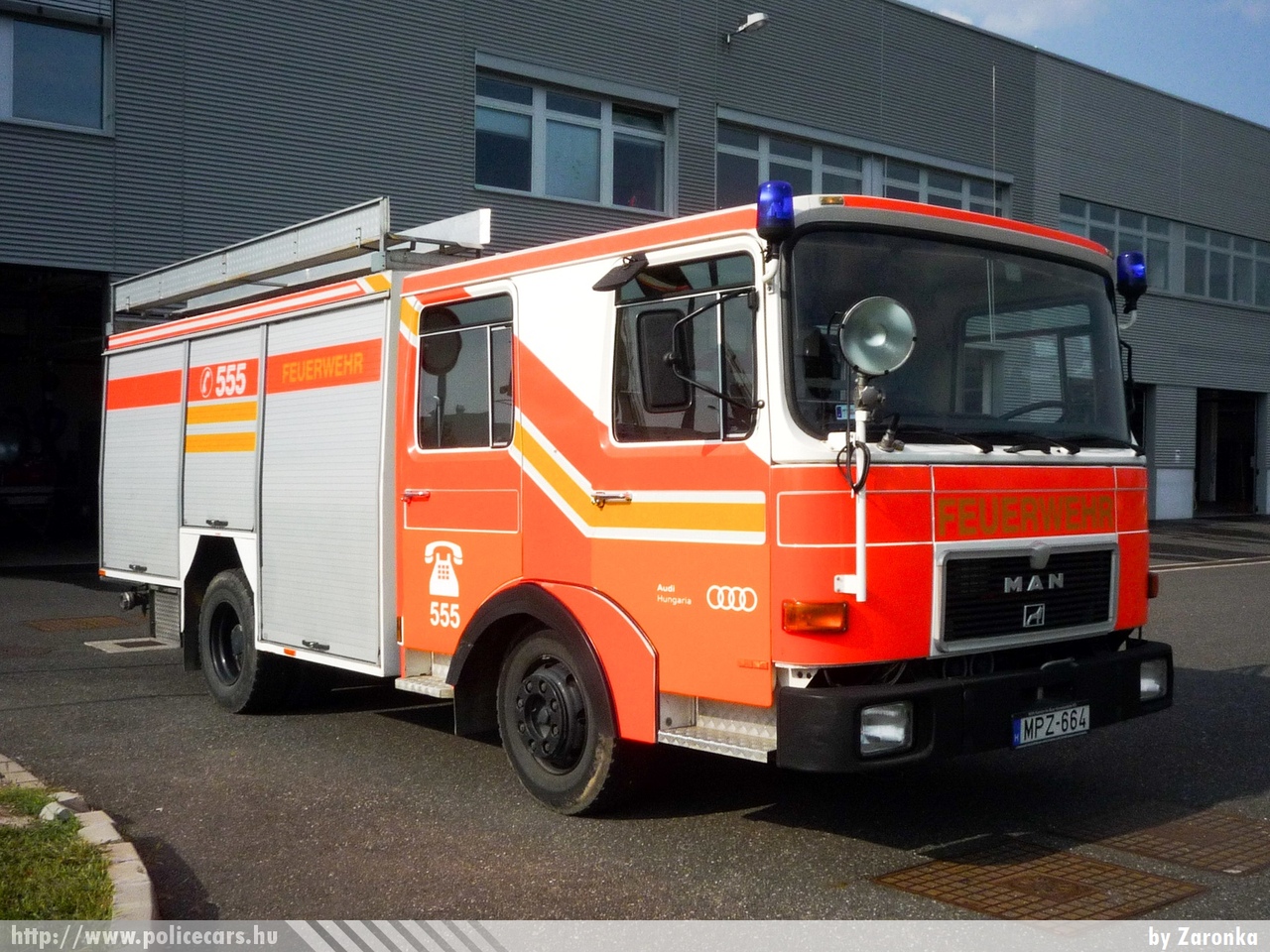 MAN 14.192F Metz, Audi Hungaria Motor Kft., Gyõr, fotó: Zaronka
Keywords: MPZ-664 létesítményi tûzoltó tûzoltóautó tûzoltóság magyar Magyarország fire firetruck Hungary hungarian