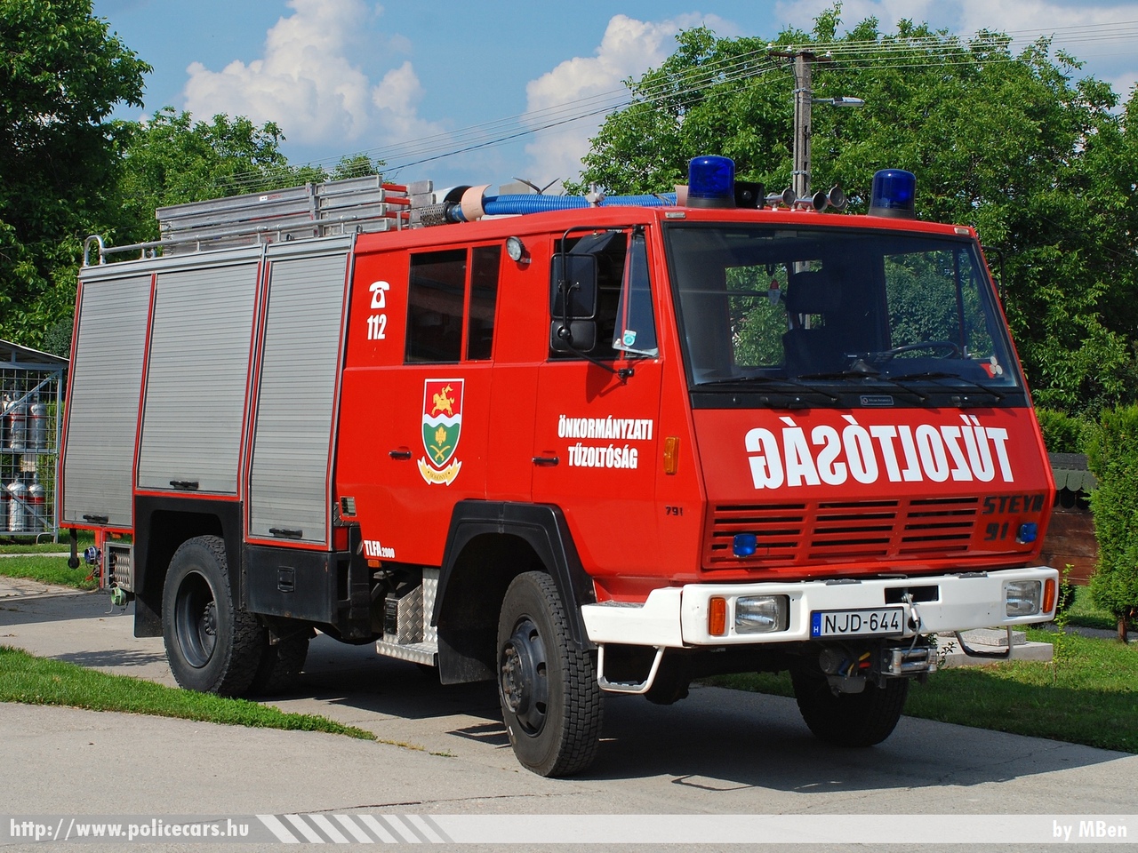 Steyr 791 TLFA 2000, Böhönyei Önkormányzati Tûzoltóparancsnokság, fotó: MBen
Keywords: tûzoltóautó tûzoltó ÖTP tûzoltóság magyar Magyarország fire firetruck Hungary hungarian NJD-644