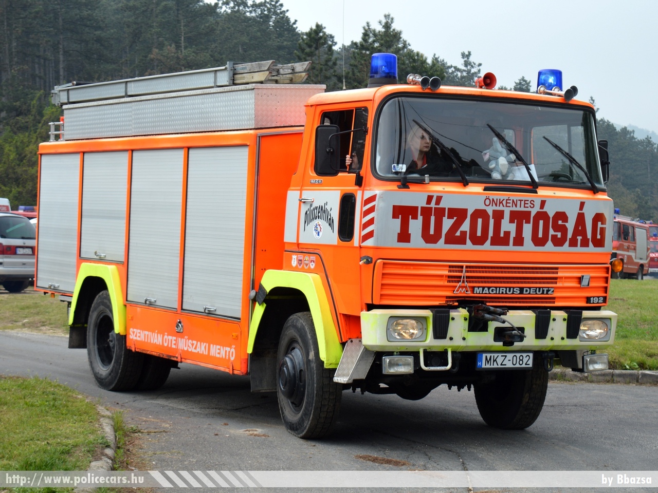 Magirus Deutz FM 192 D11FA, Pilisszentiváni Önkéntes Tûzoltó Egyesület, fotó: Bbazsa
Keywords: ÖTE magyar Magyarország tûzoltó tûzoltóautó tûzoltóság Hungary hungarian fire firetruck MKZ-082
