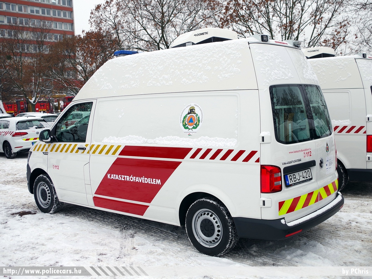 Volkswagen Transporter T6, fotó: PChris
Keywords: tûzoltóautó tûzoltó tûzoltóság magyar Magyarország katasztrófavédelem fire firetruck Hungary hungarian RBJ-420