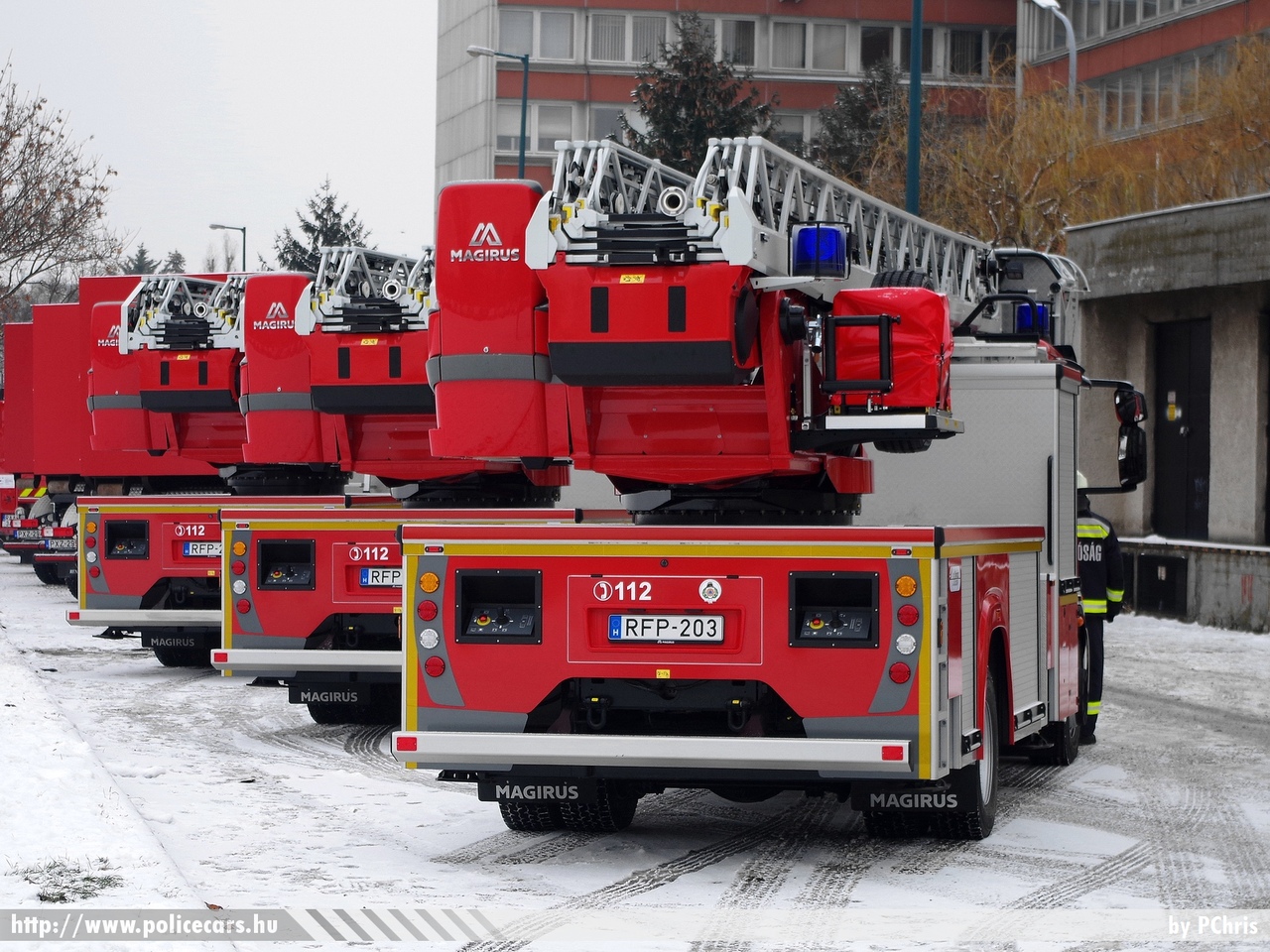 Iveco EuroCargo 160-320, fotó: PChris
Keywords: tûzoltóautó tûzoltó tûzoltóság magyar Magyarország katasztrófavédelem fire firetruck Hungary hungarian RFP-203