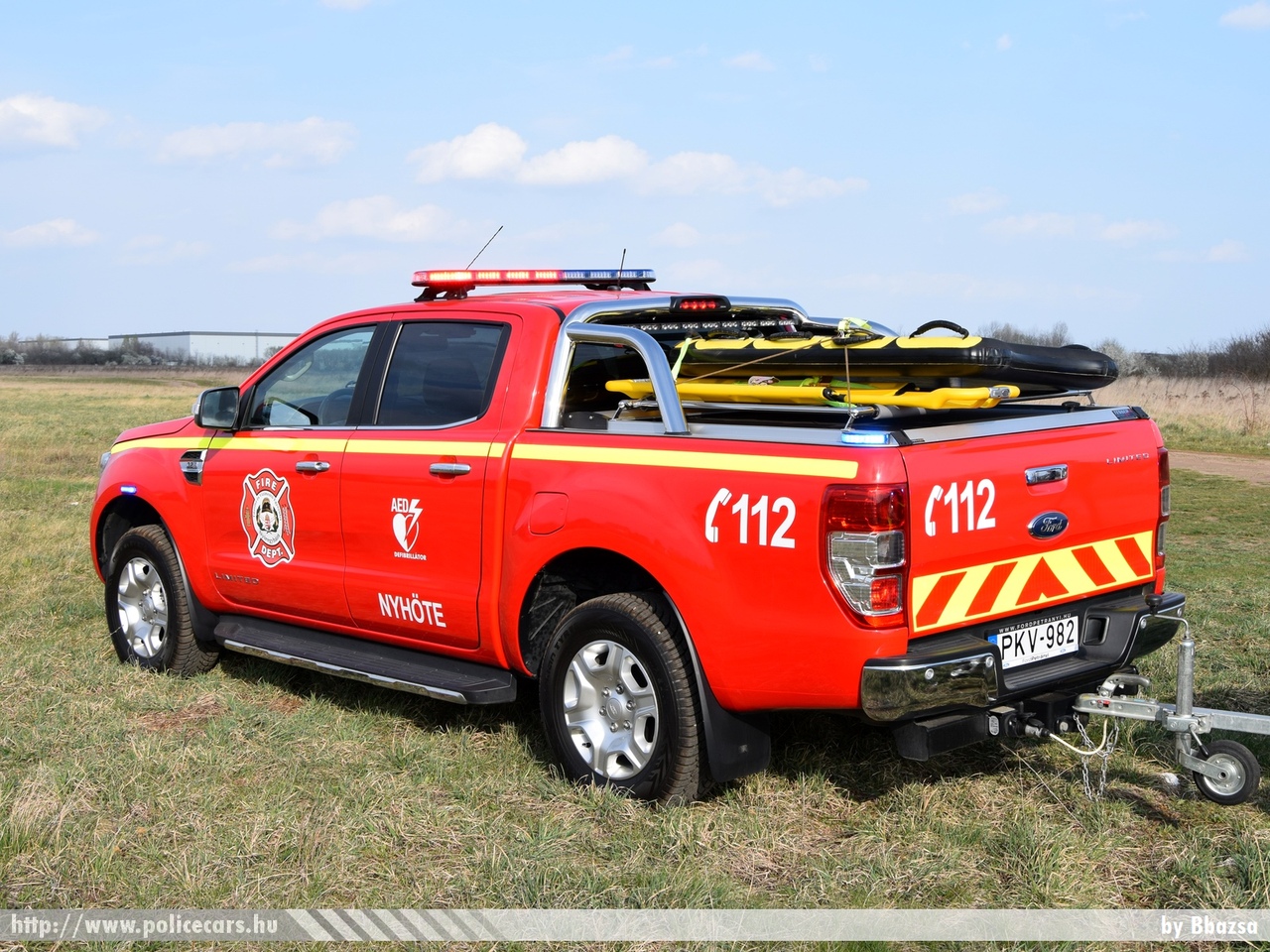 Ford Ranger, Nyíregyházi Tûzoltó és Vízimentõ Egyesület, fotó: Bbazsa
Keywords: ÖTE magyar Magyarország tûzoltó tûzoltóautó tûzoltóság Hungary hungarian fire firetruck  PKV-982