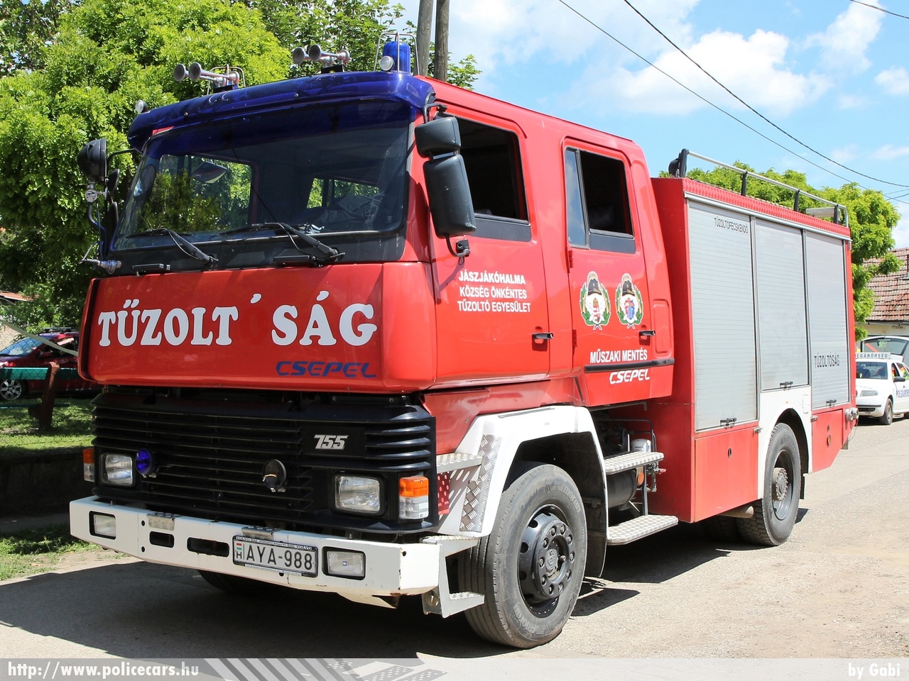 Csepel 755 Metz, Jászjákóhalma Község Önkéntes Tûzoltó Egyesület, fotó: Gabi
Keywords: ÖTE magyar Magyarország tûzoltó tûzoltóautó tûzoltóság Hungary hungarian fire firetruck AYA-988