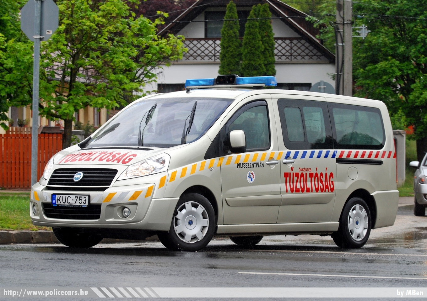 Fiat Scudo, Pilisszentiváni Önkéntes Tûzoltó Egyesület, fotó: MBen
Keywords: ÖTE magyar Magyarország tûzoltó tûzoltóautó tûzoltóság Hungary hungarian fire firetruck KUC-753
