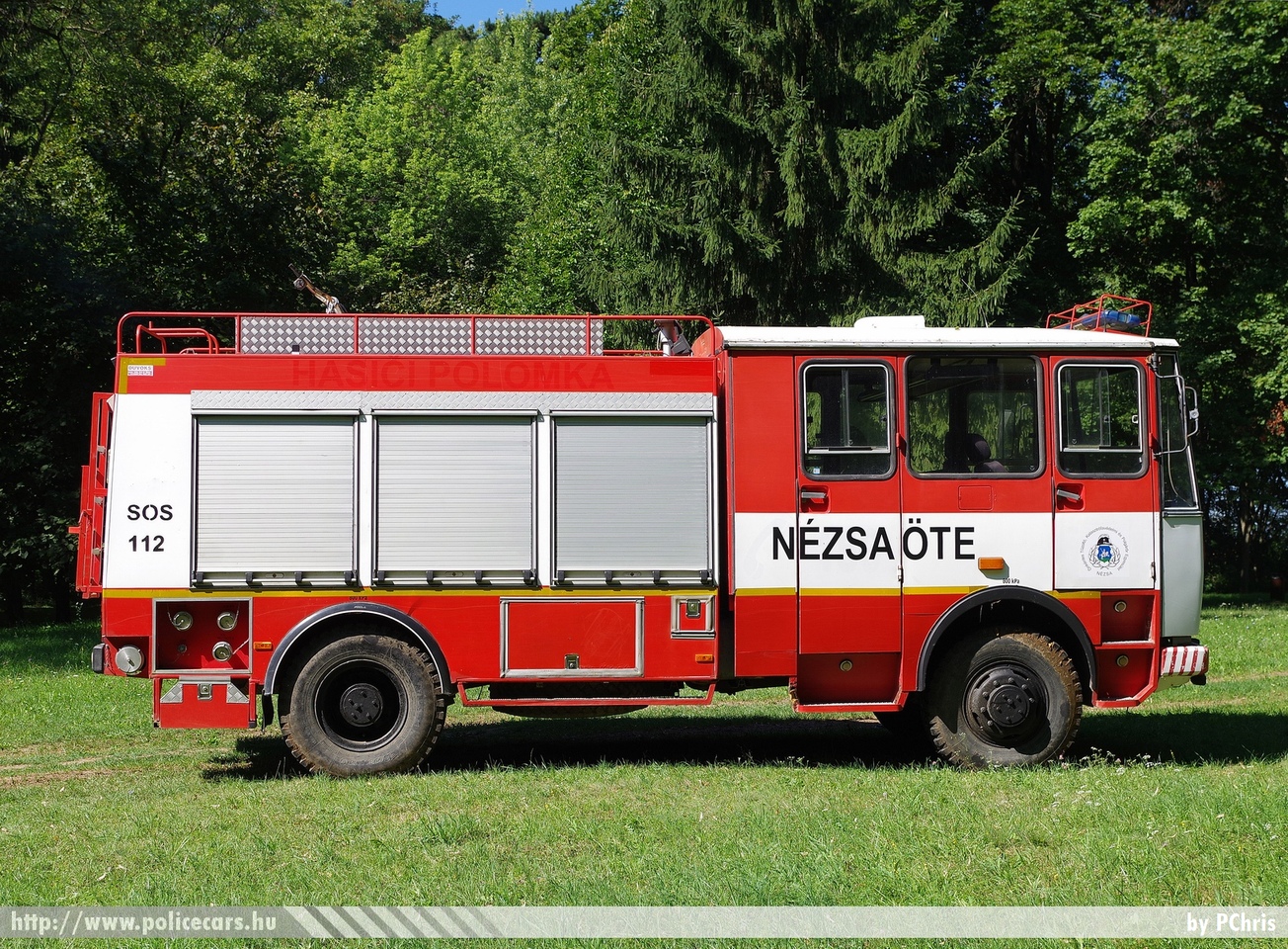 Karosa, Nézsai Önkéntes Tûzoltó Egyesület, fotó: PChris
Keywords: tûzoltó tûzoltóautó tûzoltóság magyar Magyarország ÖTE hungarian Hungary fire firetruck