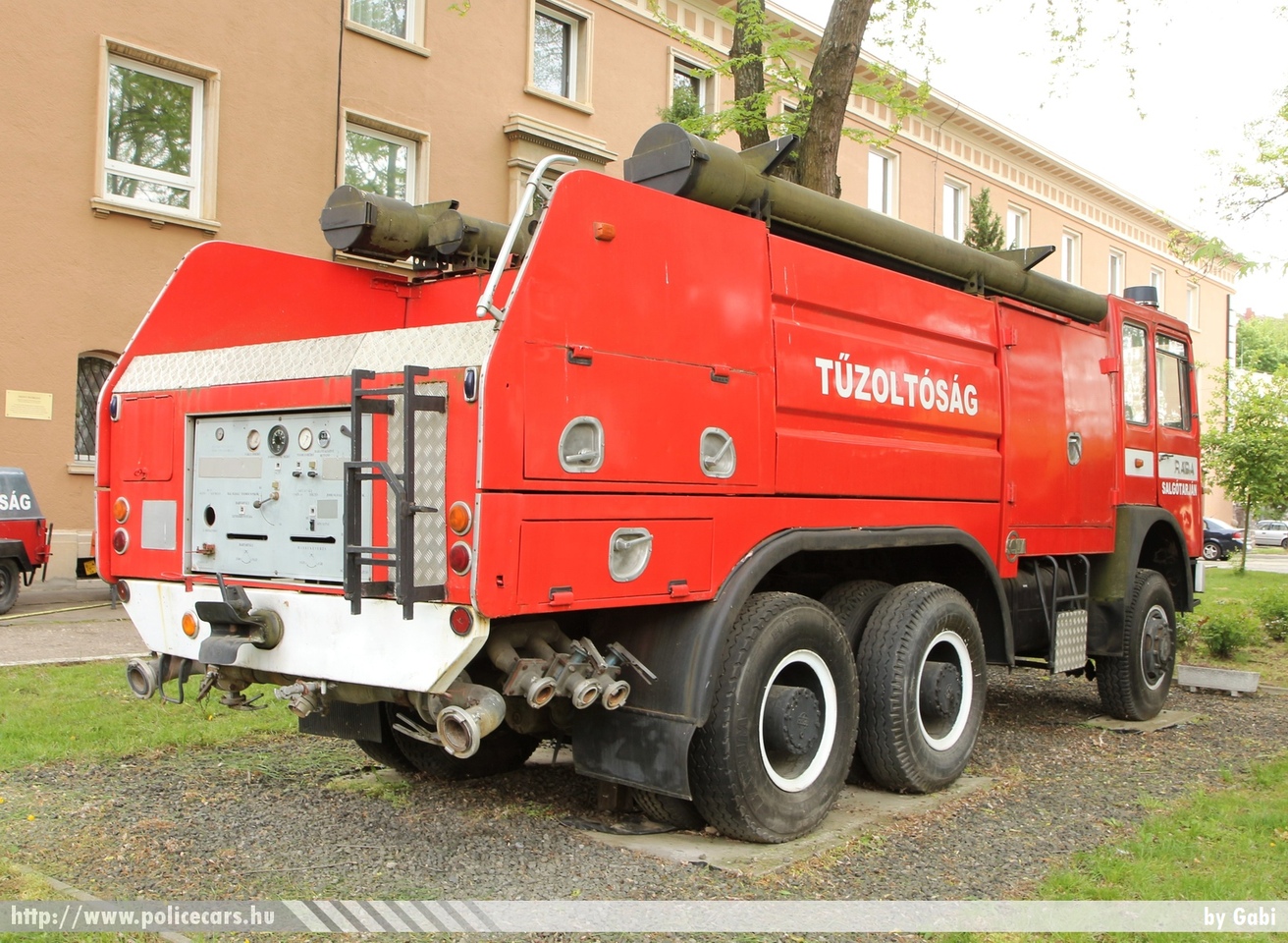 Rába 26.230, Salgótarján, fotó: Gabi
Keywords: tûzoltó tûzoltóautó fire firetruck hungarian Hungary magyar Magyarország
