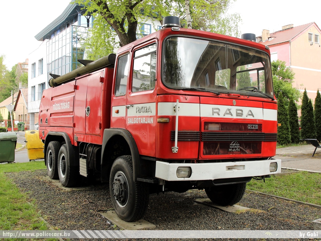 Rába 26.230, Salgótarján, fotó: Gabi
Keywords: tûzoltó tûzoltóautó fire firetruck hungarian Hungary magyar Magyarország