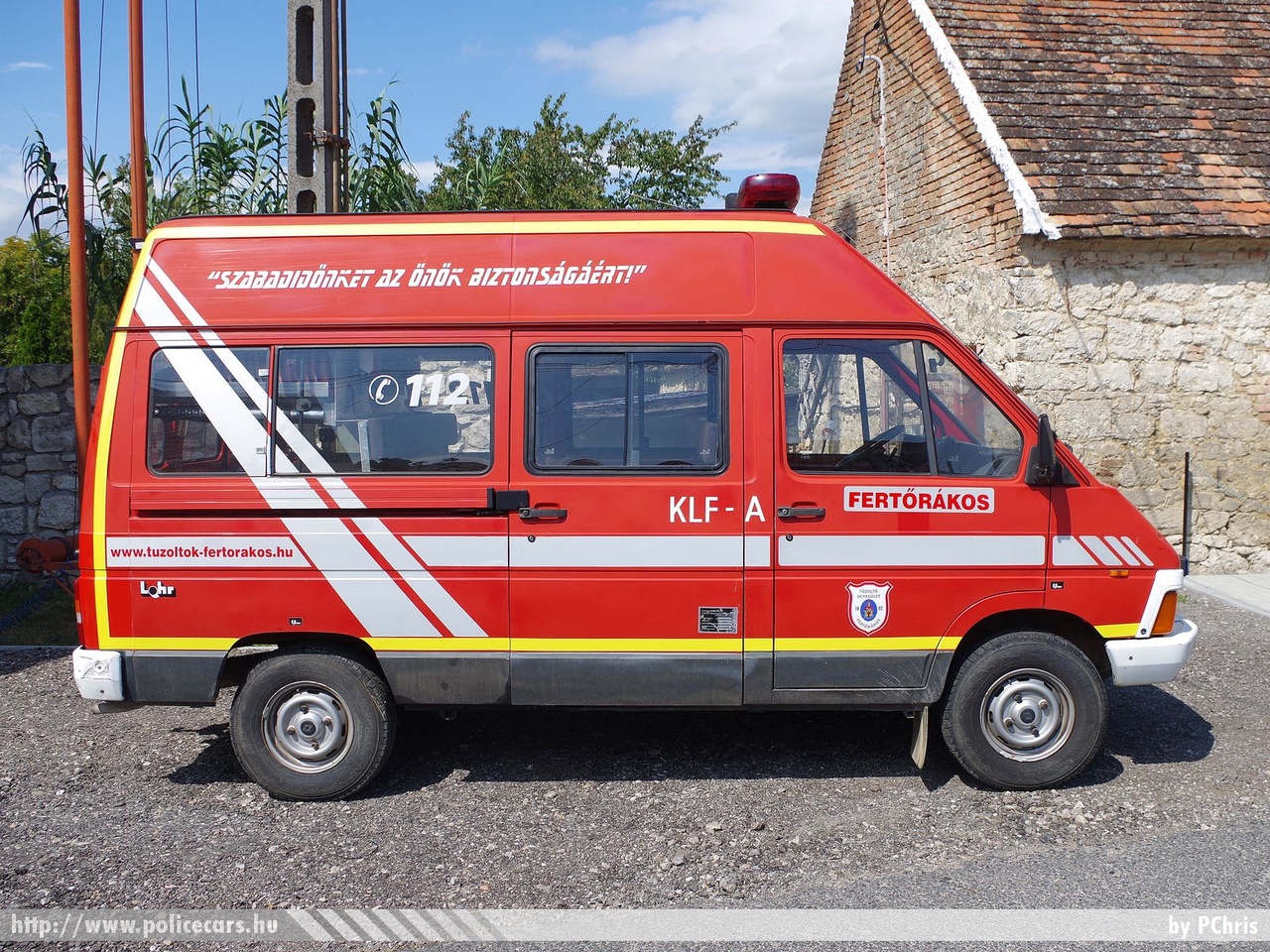 Renault Trafic 4×4, Fertõrákosi Tûzoltó Egyesület, fotó: PChris
Keywords: tûzoltó tûzoltóautó tûzoltóság magyar Magyarország ÖTE hungarian Hungary fire firetruck RCC-836