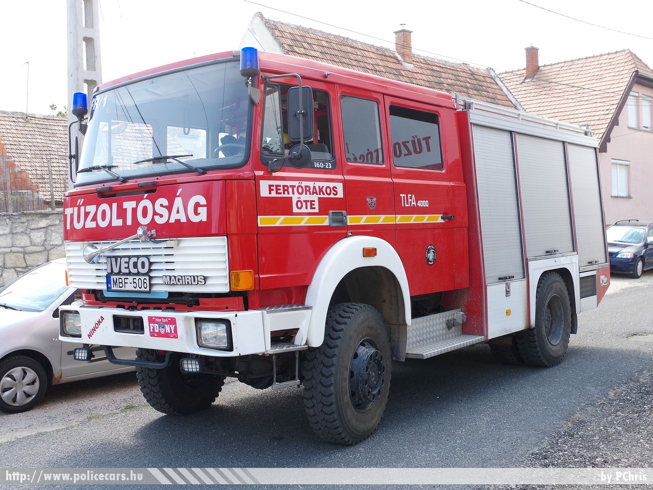 Iveco Magirus 160-23 AHW, Fertõrákosi Tûzoltó Egyesület, fotó: PChris
Keywords: tûzoltó tûzoltóautó tûzoltóság magyar Magyarország ÖTE hungarian Hungary fire firetruck MBF-506