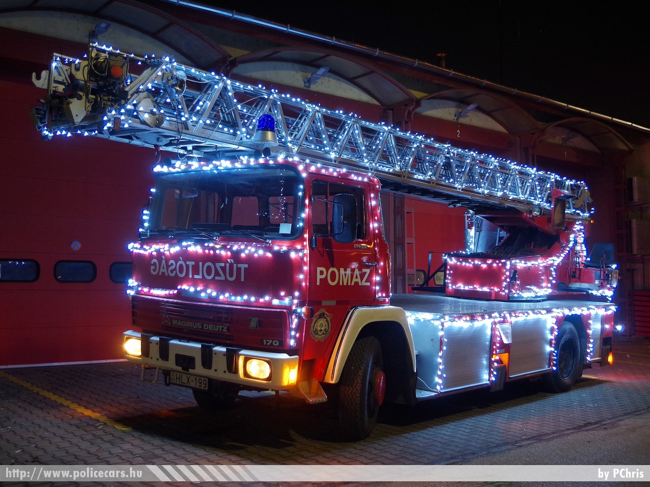 Magirus Deutz 170D12-FA, Pomázi Önkormányzati Önkéntes Tûzoltóság, fotó: PChris
Keywords: tûzoltóautó tûzoltó ÖTP tûzoltóság magyar Magyarország fire firetruck Hungary hungarian HLX-199