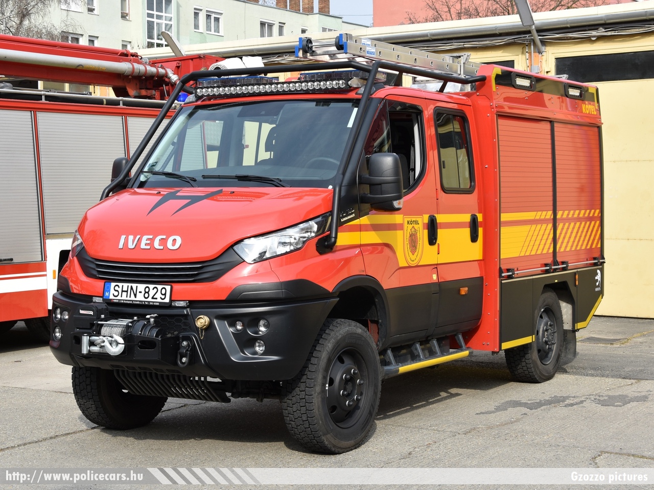 Iveco Daily 70S18W, KÖTÉL Kaposvári Önkéntes Tûzoltó és Életmentõ Egyesület, fotó: Gzozzo pictures
Keywords: tûzoltó tûzoltóautó tûzoltóság magyar Magyarország ÖTE hungarian Hungary fire firetruck SHN-829