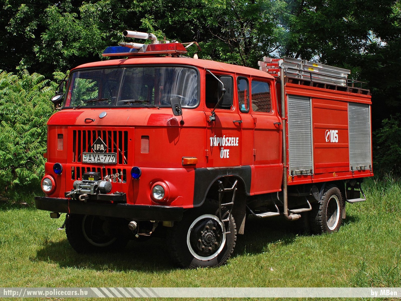 IFA W50L, Önkéntes Tûzoltó Egyesület Tápiószele, fotó: MBen
Keywords: tûzoltó tûzoltóautó tûzoltóság magyar Magyarország ÖTE hungarian Hungary fire firetruck AYA-777
