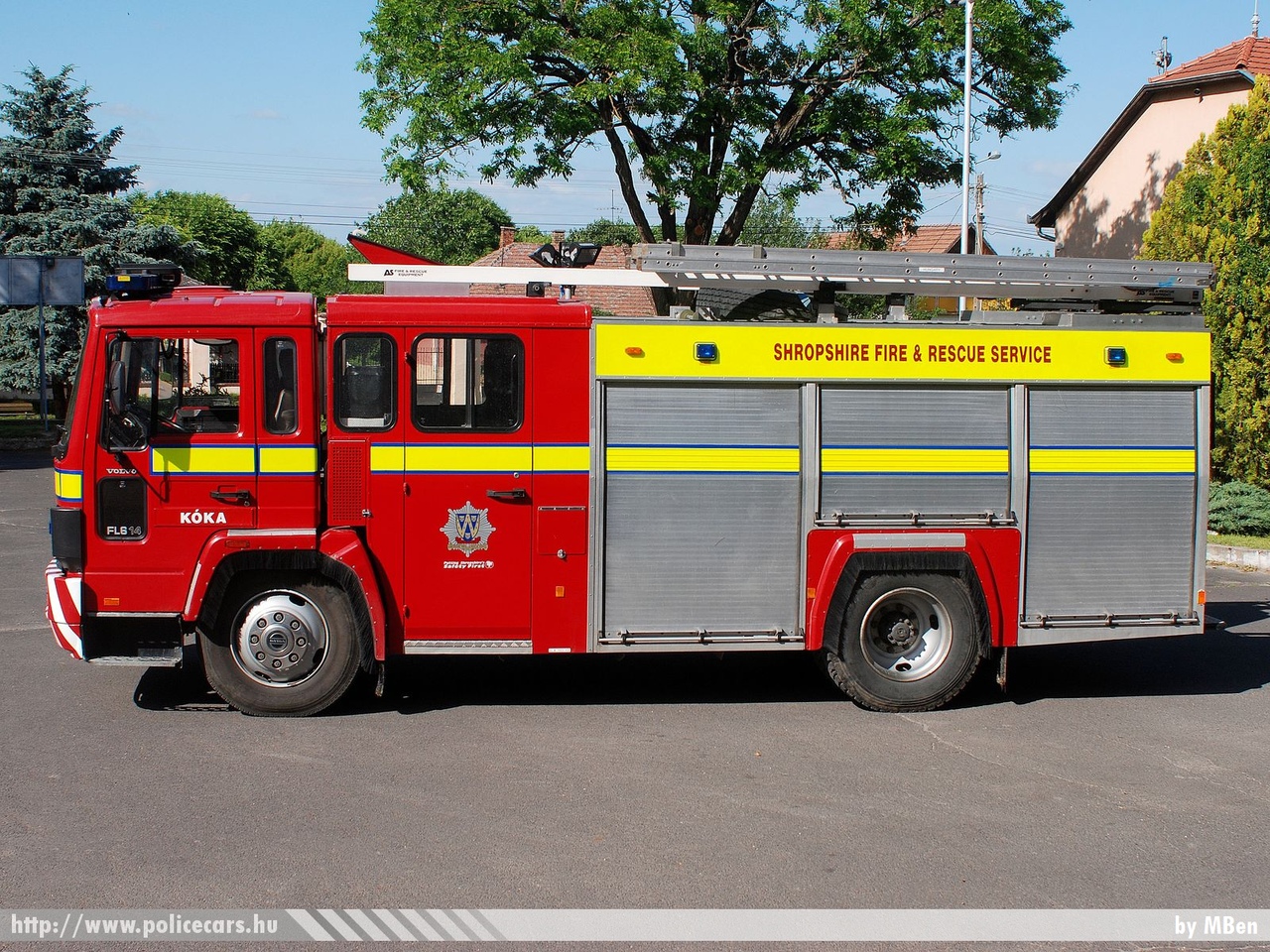 Volvo FL614, Kókai Önkéntes Tûzoltó Egyesület, fotó: MBen
Keywords: tûzoltó tûzoltóautó tûzoltóság magyar Magyarország ÖTE hungarian Hungary fire firetruck LJZ-545