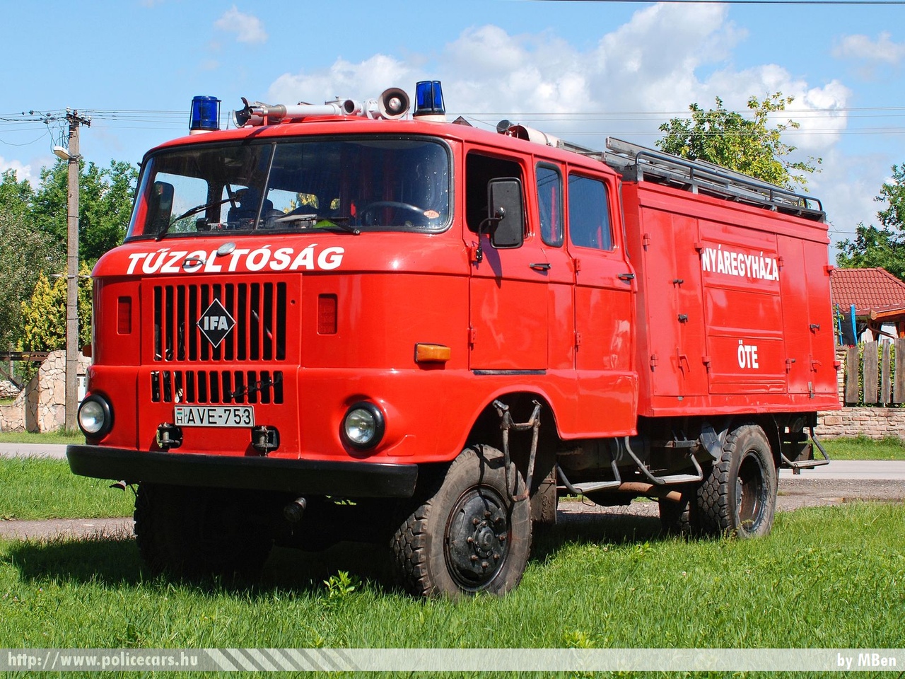 IFA W50LA, Önkéntes Tûzoltó Egyesület Nyáregyháza, fotó: MBen
Keywords: tûzoltó tûzoltóautó tûzoltóság magyar Magyarország ÖTE hungarian Hungary fire firetruck AVE-753