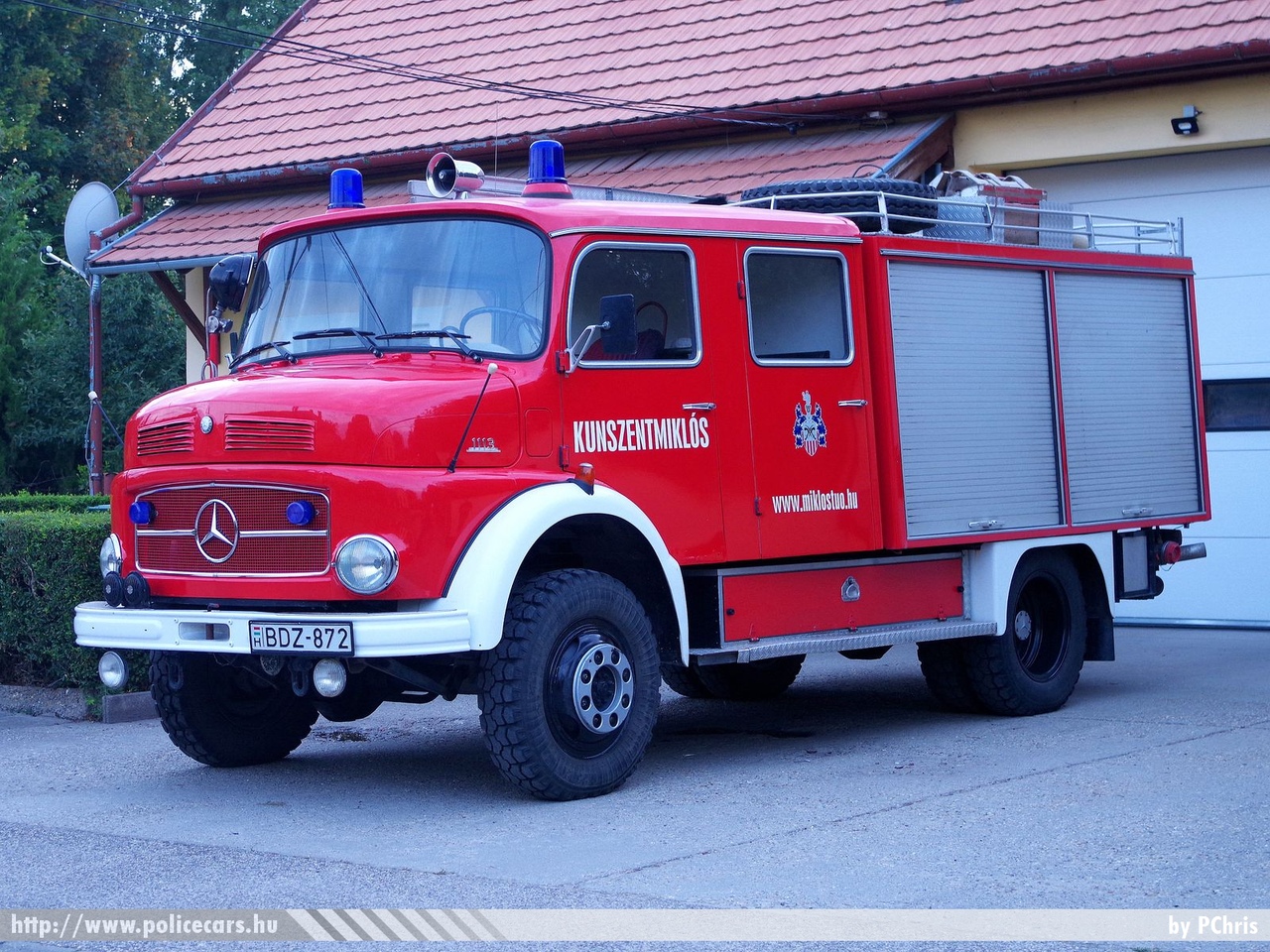Mercedes 1113, Kunszentmiklósi Önkormányzati Tûzoltóparancsnokság, fotó: MBen
Keywords: tûzoltóautó tûzoltó ÖTP tûzoltóság magyar Magyarország fire firetruck Hungary hungarian BDZ-872