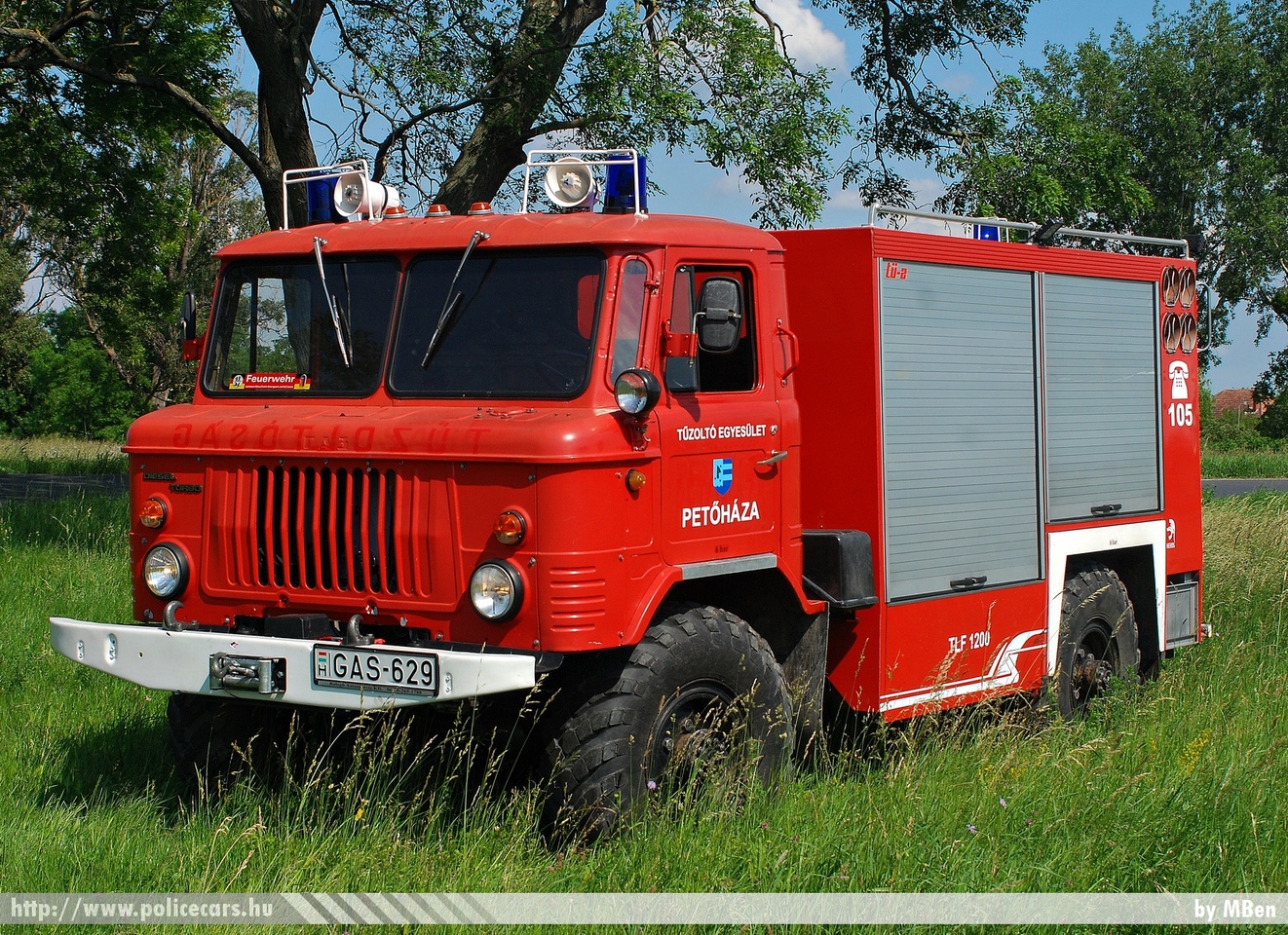 GAZ 66, Petõháza Községi Önkéntes Tûzoltó Egyesület, fotó: MBen
Keywords: tûzoltó tûzoltóautó tûzoltóság magyar Magyarország ÖTE hungarian Hungary fire firetruck GAS-629