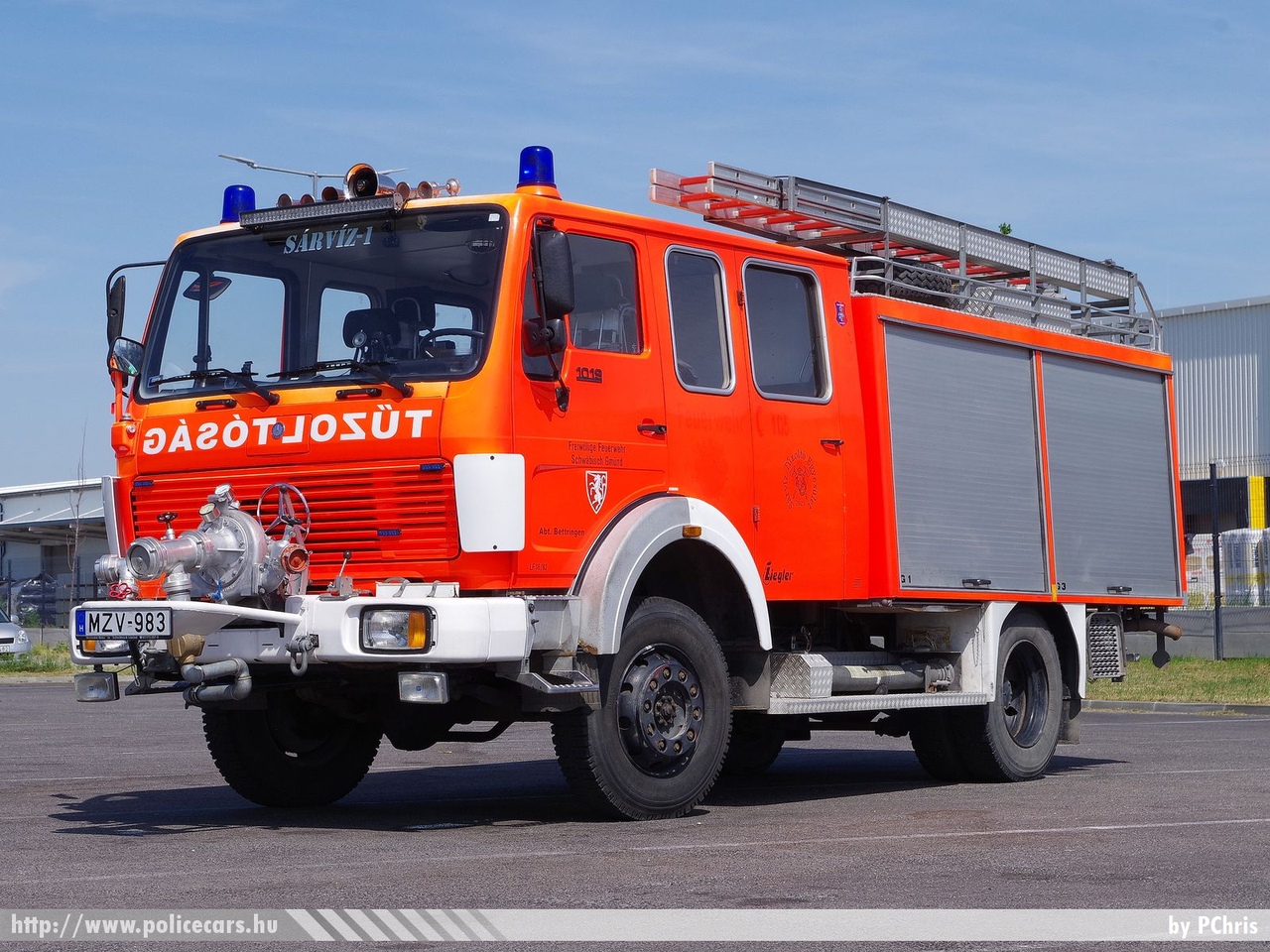 Mercedes 1019, Sárvíz Tûzoltó Egyesület, fotó: PChris
Keywords: tûzoltó tûzoltóautó tûzoltóság magyar Magyarország ÖTE hungarian Hungary fire firetruck MZV-983