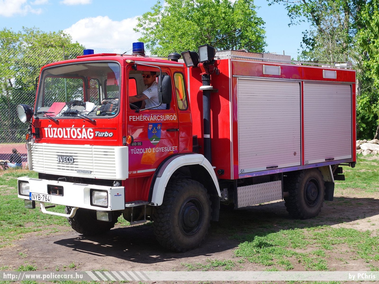 Iveco Magirus 80-16 AW, Fehérvárcsurgó Önkéntes Tûzoltó Egyesület, fotó: PChris
Keywords: tûzoltó tûzoltóautó tûzoltóság magyar Magyarország ÖTE hungarian Hungary fire firetruck NYB-764