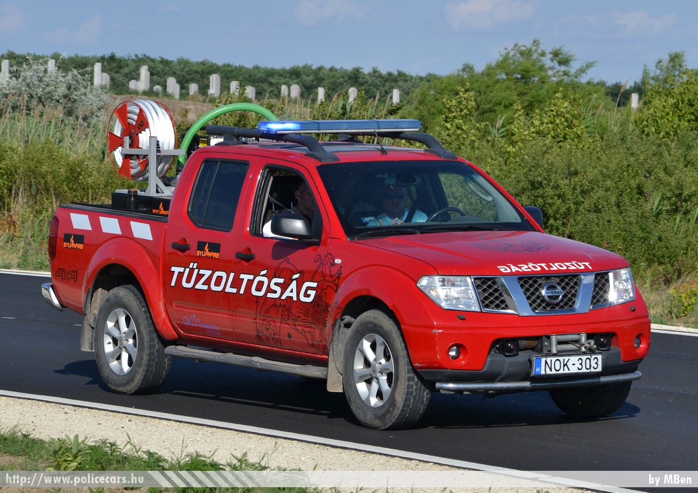 Nissan Pathfinder, Lajosmizsei Önkormányzati Tûzoltóparancsnokság, fotó: MBen
Keywords: tûzoltóautó tûzoltó ÖTP tûzoltóság magyar Magyarország fire firetruck Hungary hungarian NOK-303