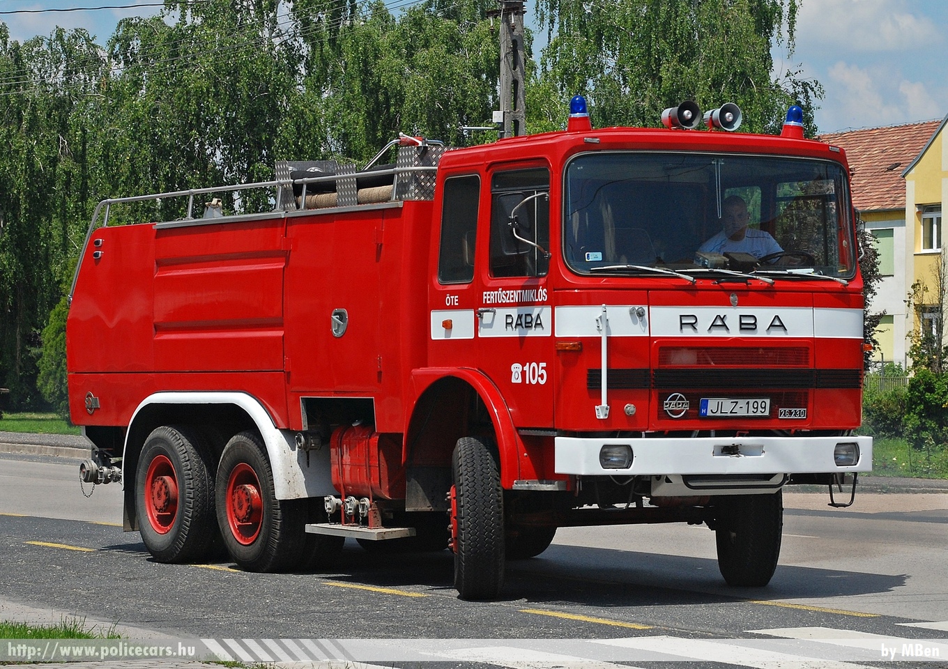 Rába U 26 230 TÜ-4, Fertõszentmiklósi Önkéntes Tûzoltó Egyesület, fotó: MBen
Keywords: tûzoltó tûzoltóautó tûzoltóság magyar Magyarország ÖTE hungarian Hungary fire firetruck JLZ-199