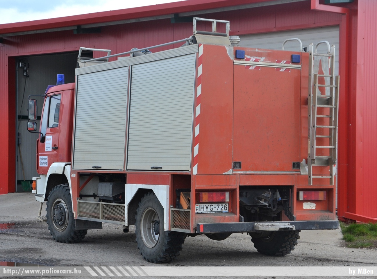 MAN 8.163 LAEC, MVM Mátra Energia Zrt. létesítményi tûzoltóság, fotó: MBen
Keywords: létesítményi tûzoltó tûzoltóautó tûzoltóság magyar Magyarország fire firetruck Hungary hungarian HYG-726