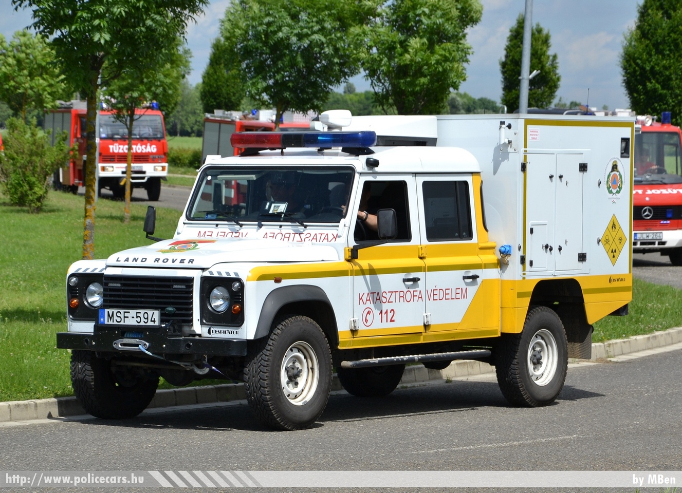 Land Rover Defender KML-ADR HEROS, Vas Vármegyei Katasztrófavédelmi Igazgatóság, fotó: MBen
Keywords: tûzoltó tûzoltóság tûzoltóautó magyar Magyarország katasztrófavédelem fire firetruck magyar hungarian Hungary MSF-594