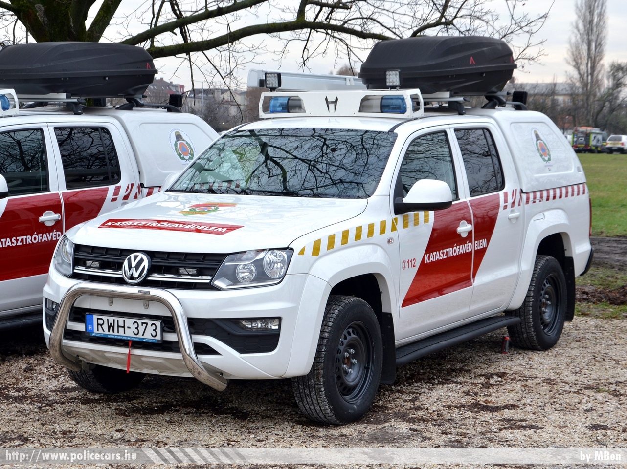 Volkswagen Amarok, fotó: MBen
Keywords: tûzoltóautó tûzoltó tûzoltóság magyar Magyarország katasztrófavédelem fire firetruck Hungary hungarian RWH-373
